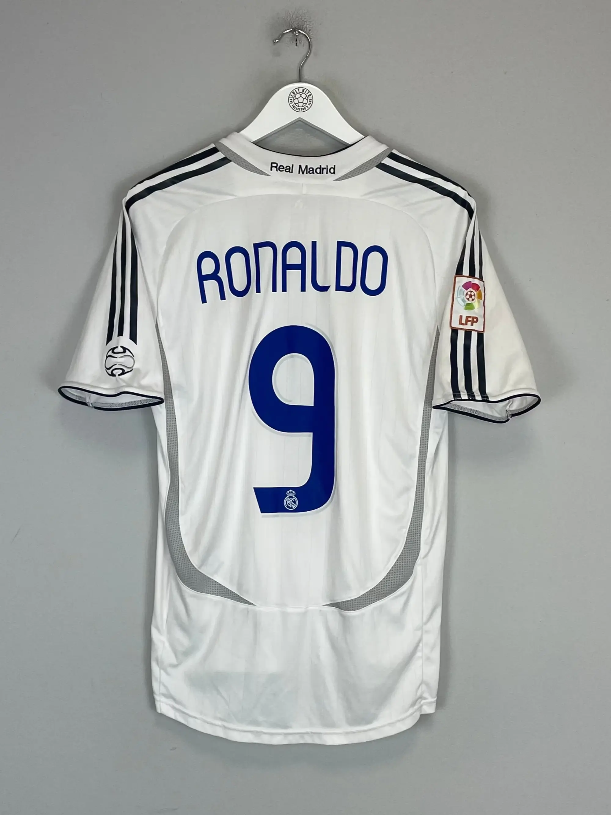2006/07 REAL MADRID RONALDO #9 HOME SHIRT (M) ADIDAS, Cult Kits