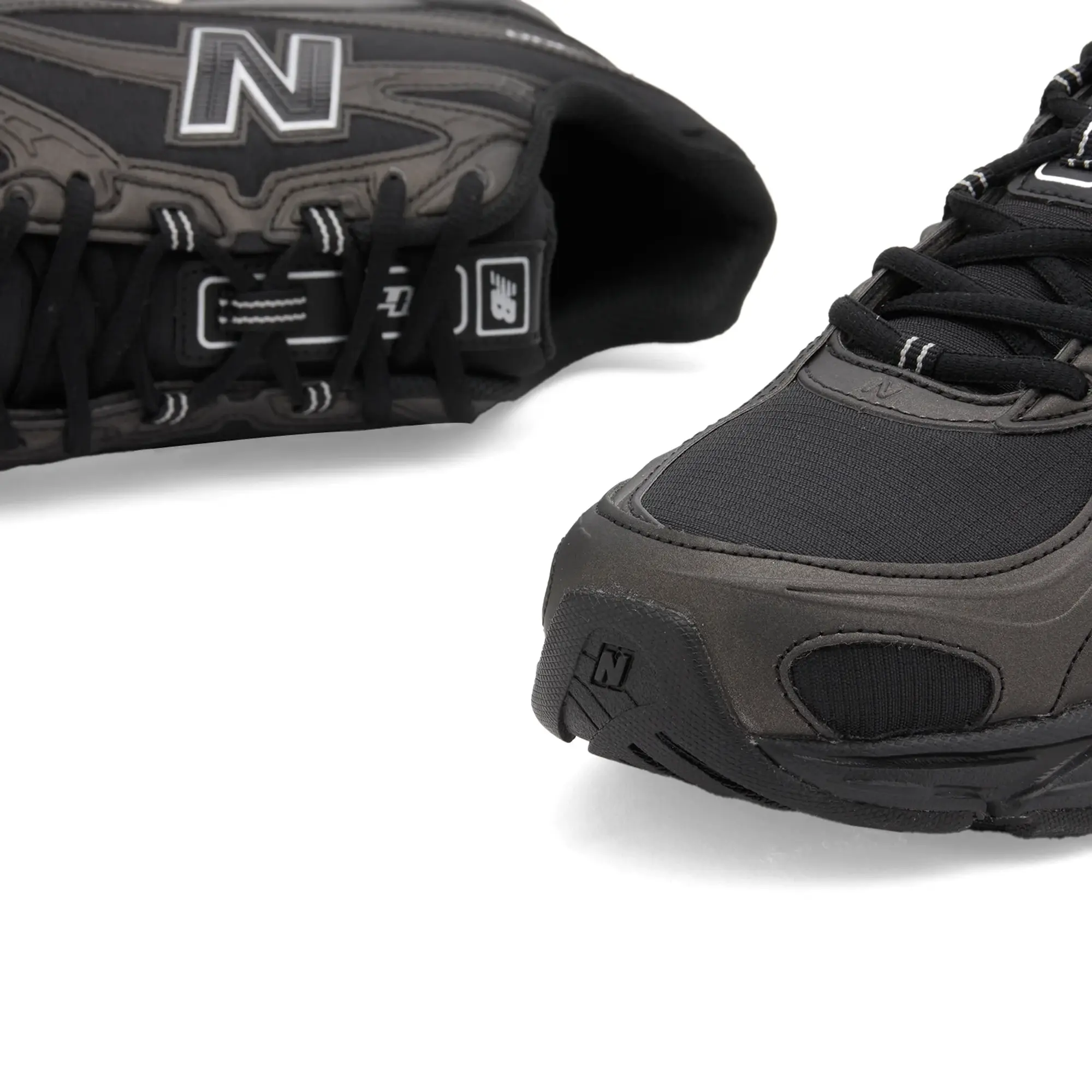 New Balance 740 Men's Sneakers - Black