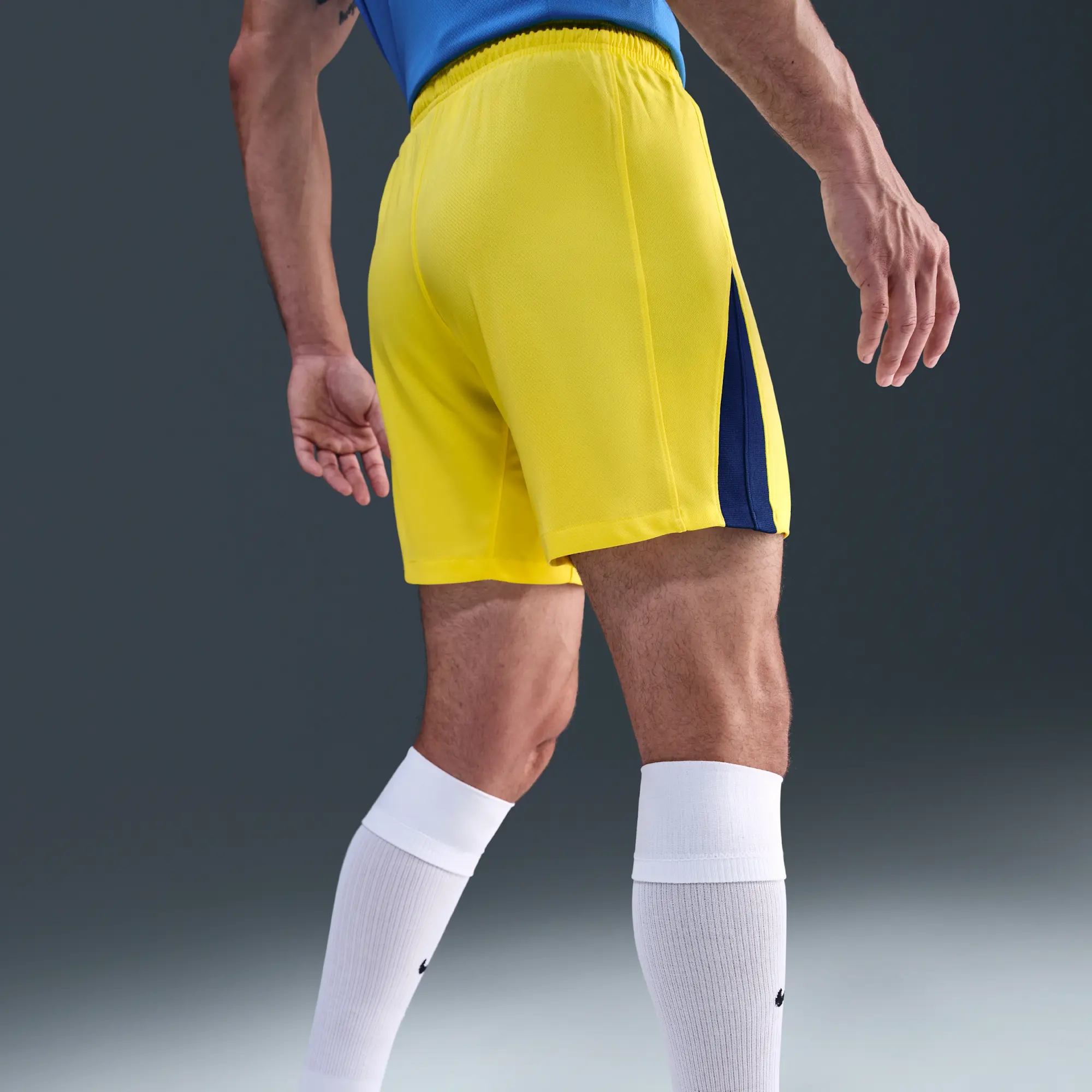 Tottenham Hotspur 2025/26 Stadium Third Men's Nike Dri-FIT Total 90 Football Replica Shorts - Yellow - Polyester
