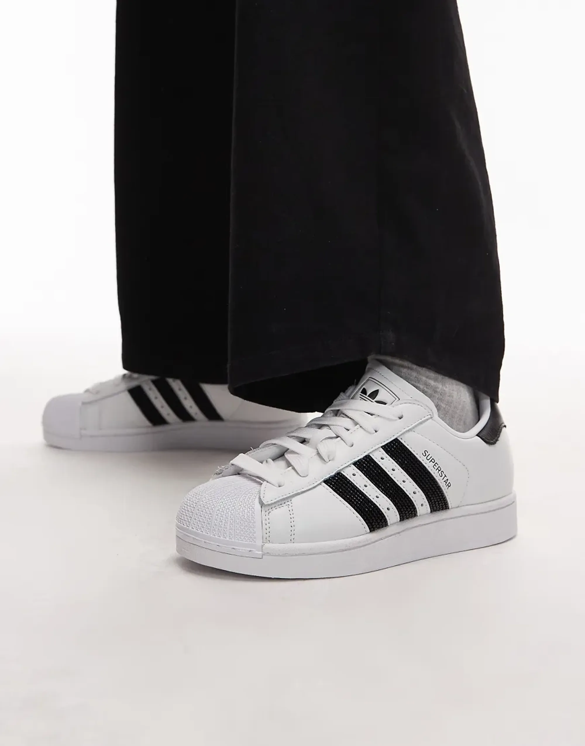 Adidas Originals Superstar Ii Trainers In White And Black Beaded