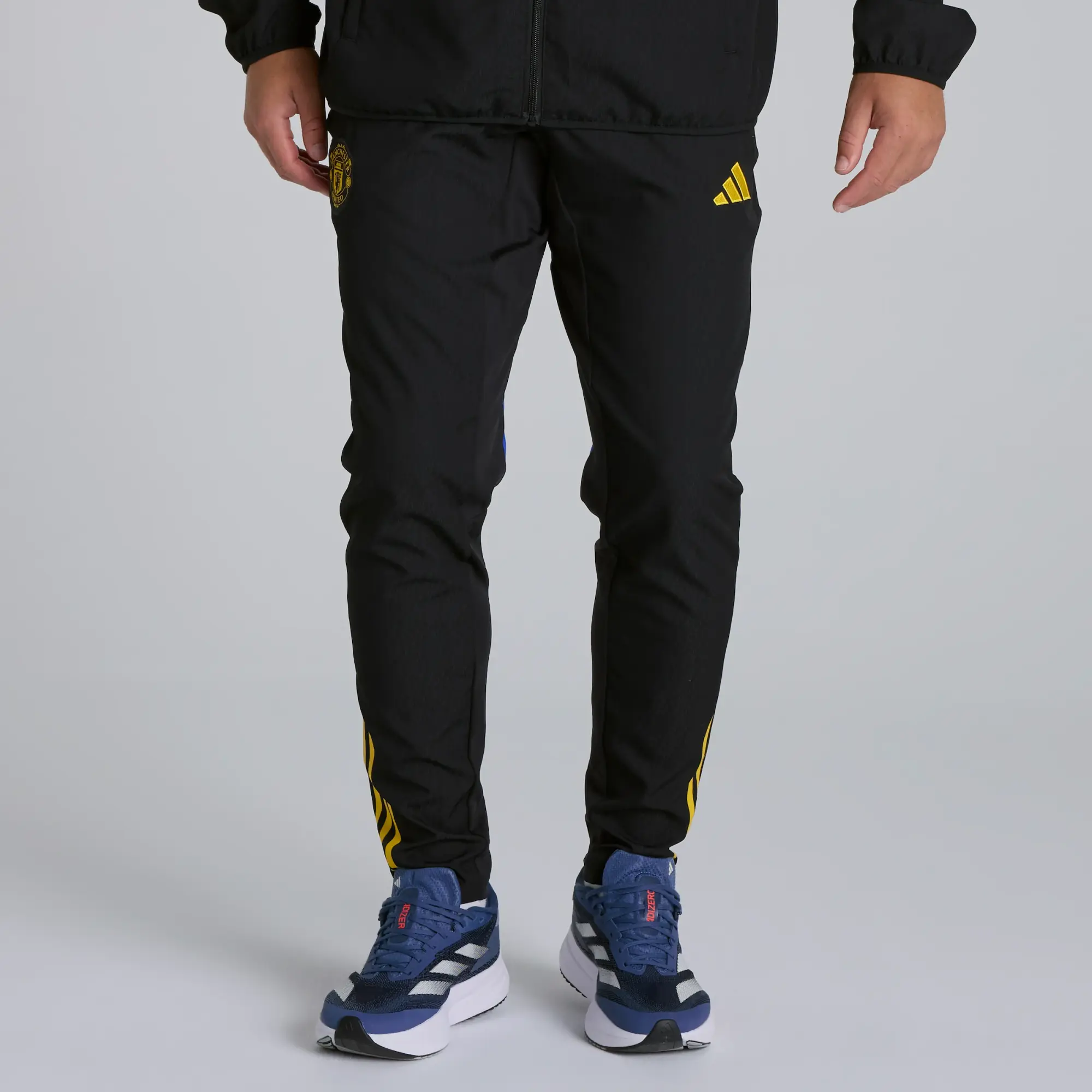 Manchester United Tiro 25 Competition Presentation Tracksuit Bottoms