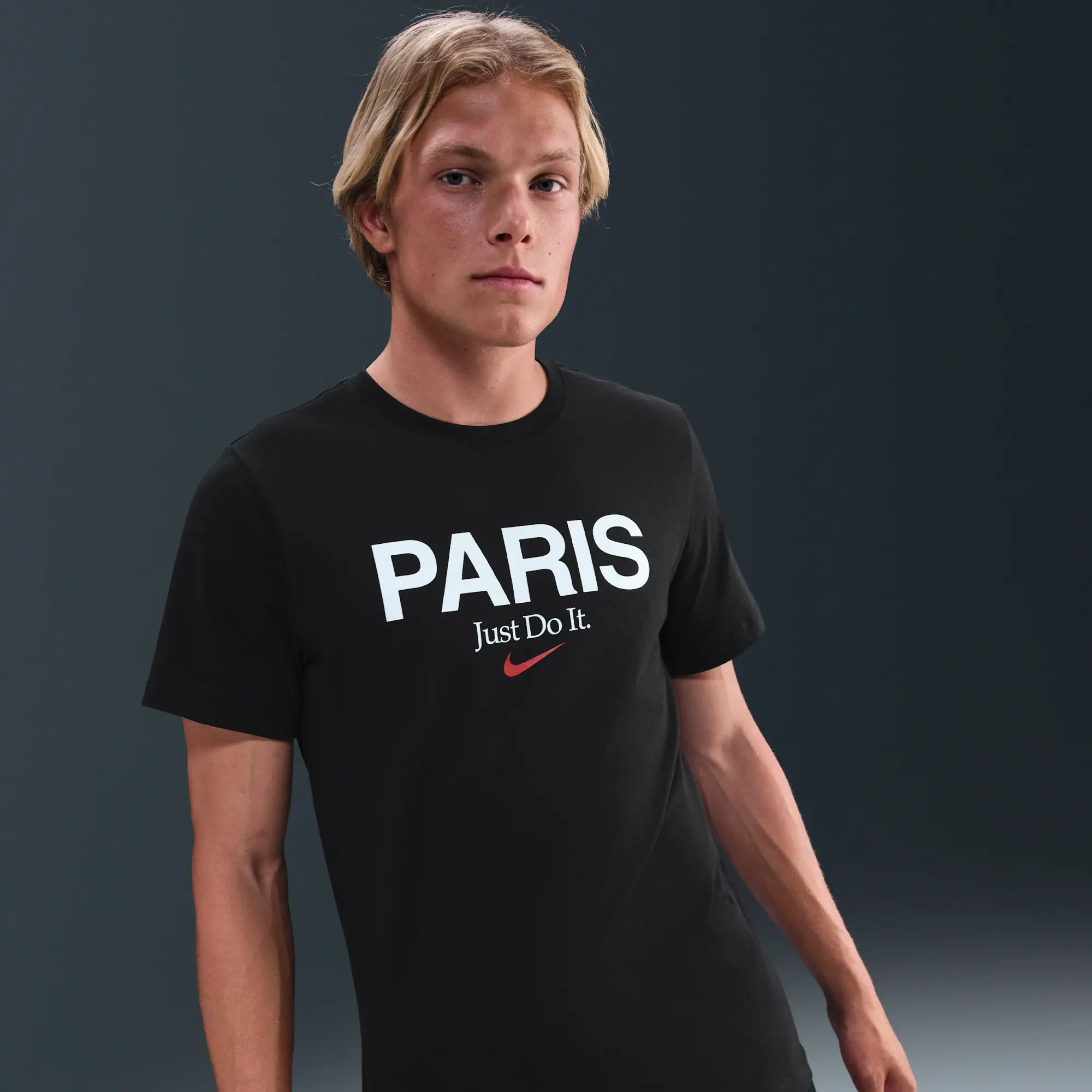 Nike Sportswear Men's T-Shirt - Black - Cotton
