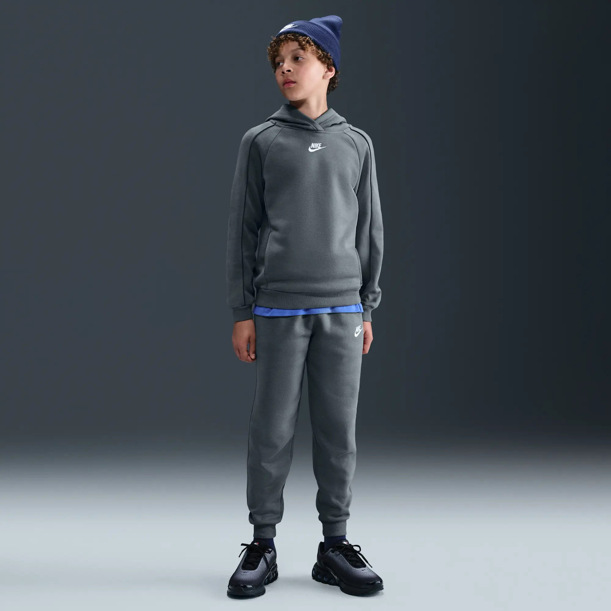 Nike Sportswear Club Fleece Older Kids' Hooded Tracksuit - Grey - Cotton/Polyester