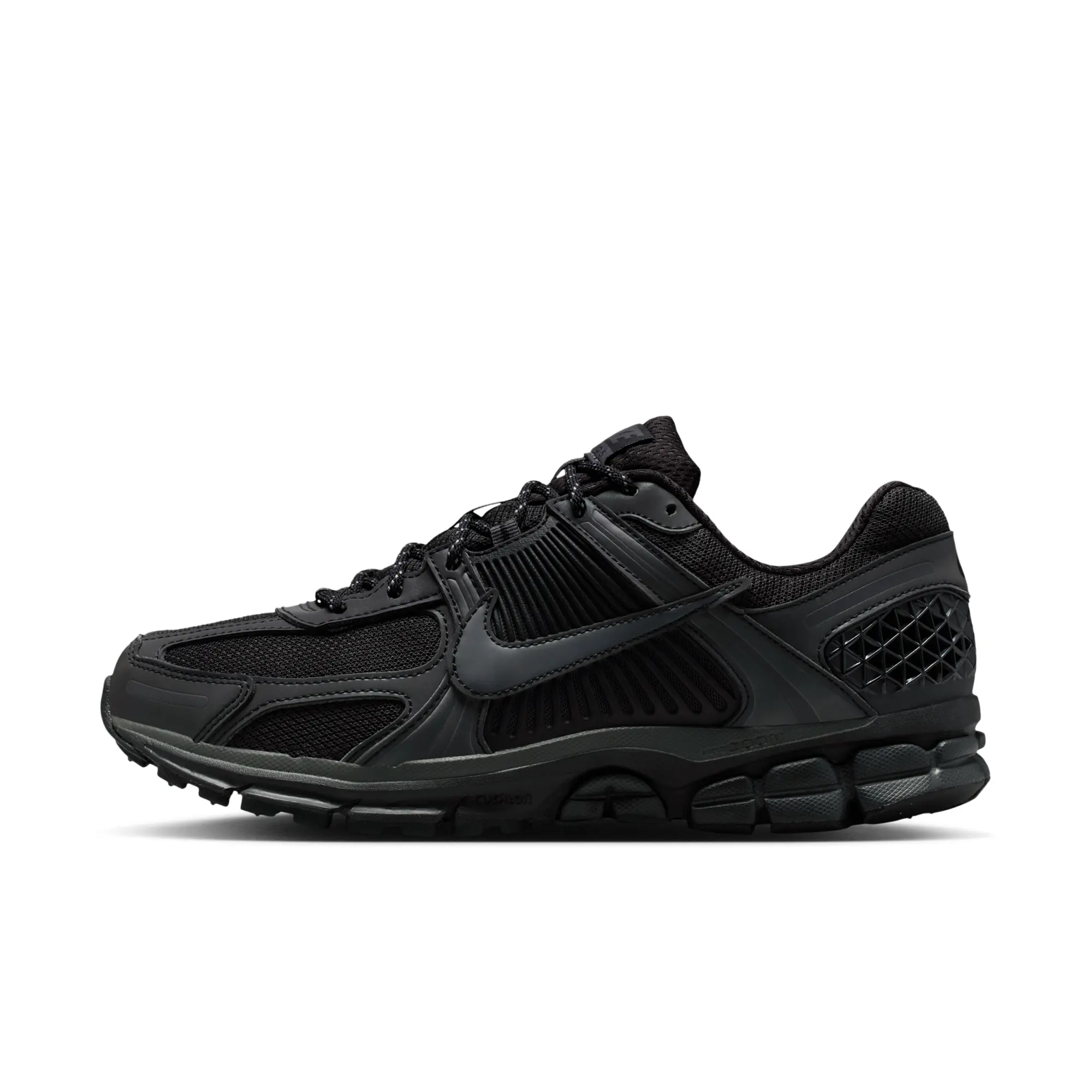 Nike Zoom Vomero 5 SE Men's Shoes With Reflective Design Accents - Black