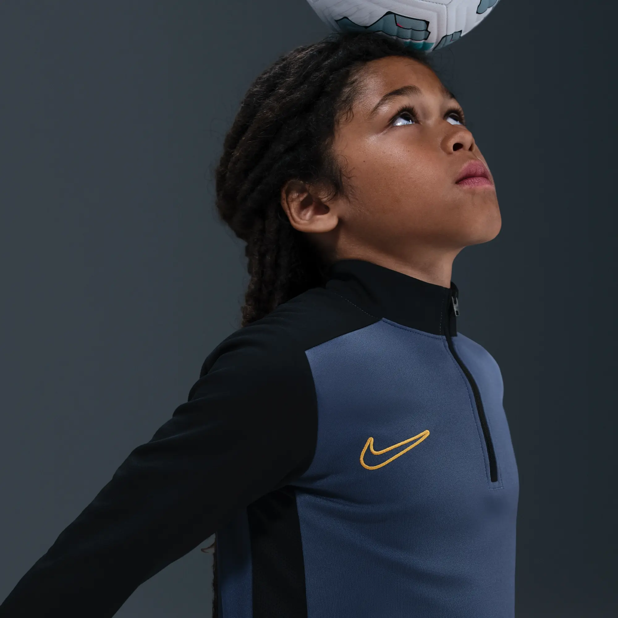 Nike Academy Dri-FIT Long-Sleeve 1/4-Zip Football Drill Top - Blue - Recycled Polyester