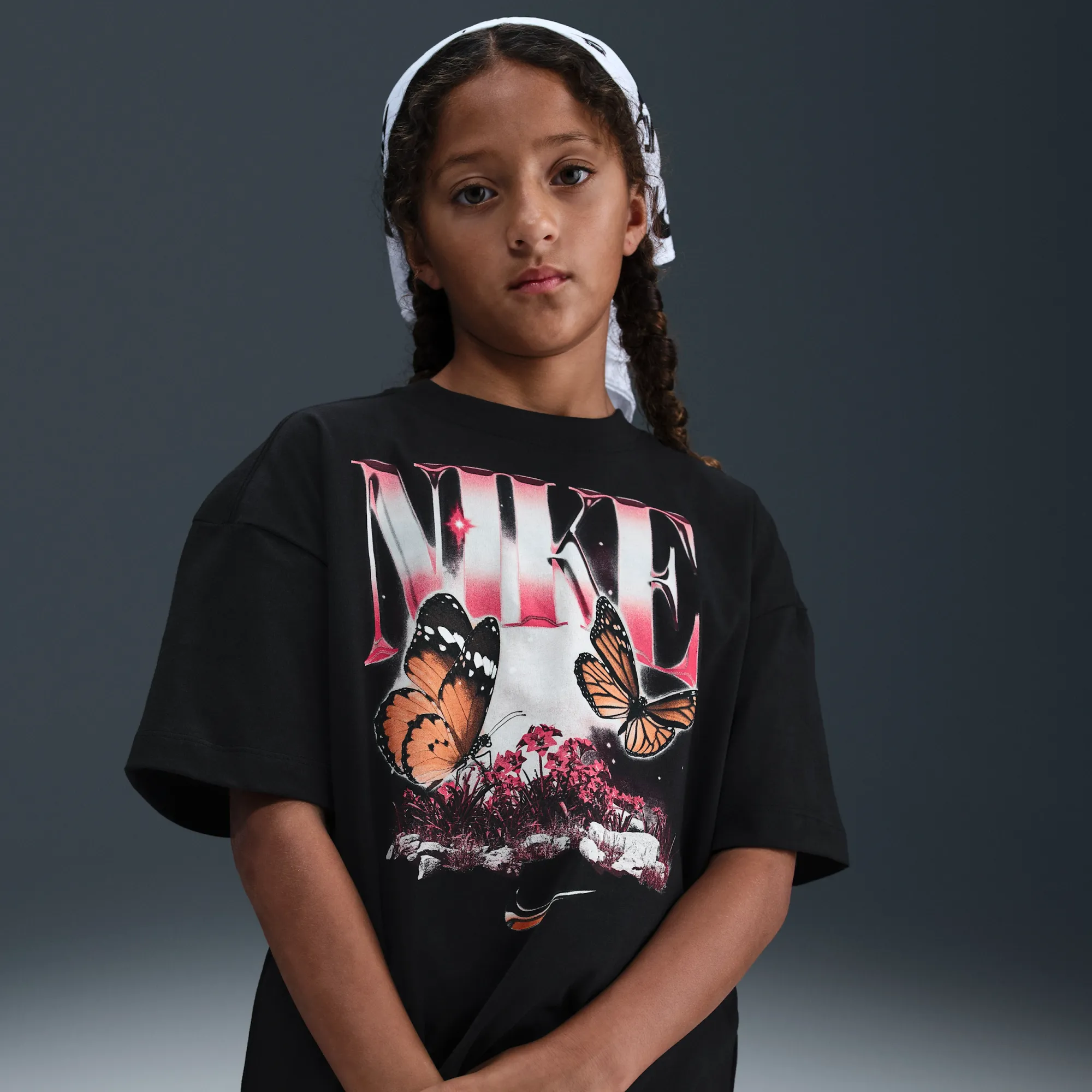 Nike Sportswear Older Kids' (Girls') T-Shirt - Black