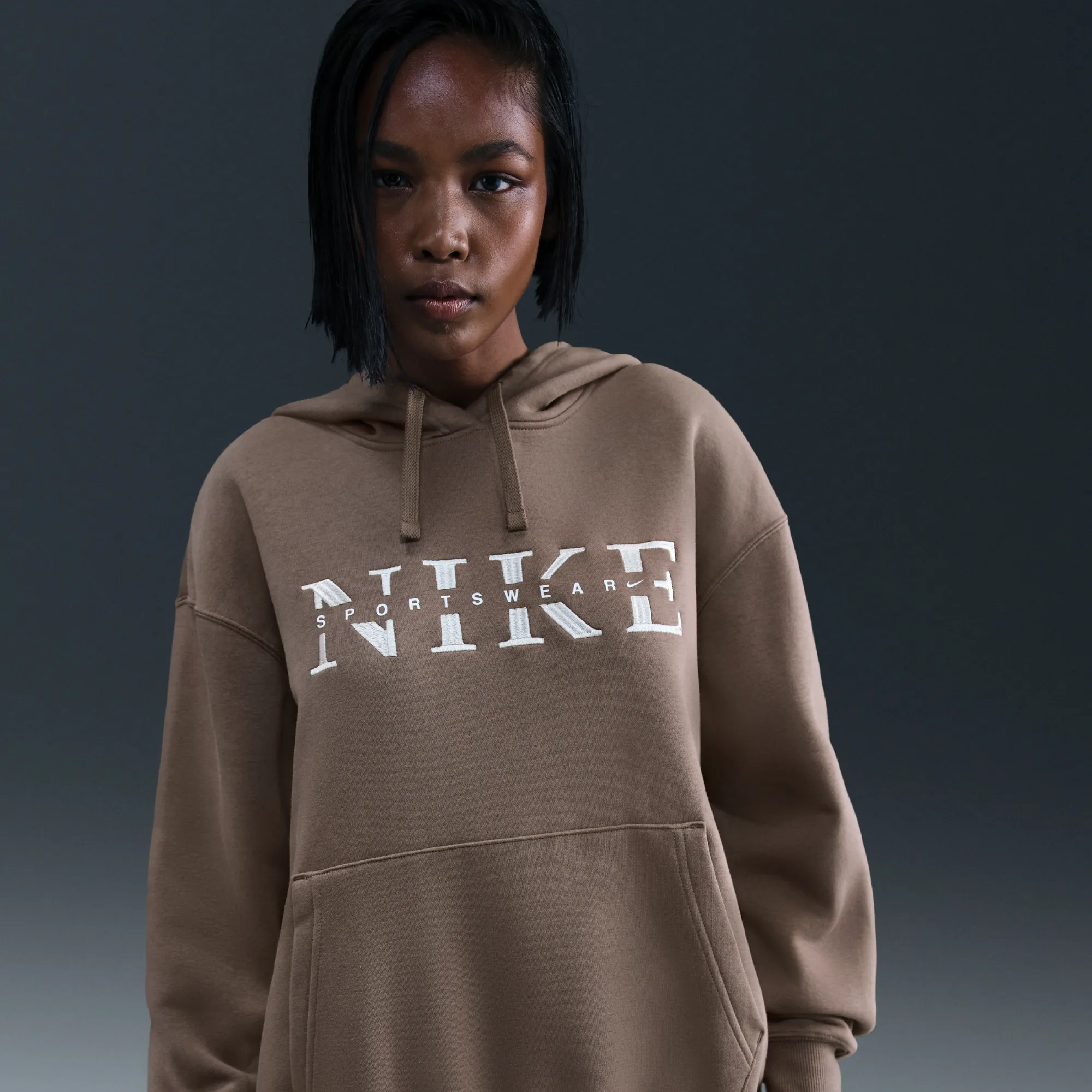 Nike Sportswear Phoenix Fleece Women's Oversized Pullover Hoodie - Brown - Fleece