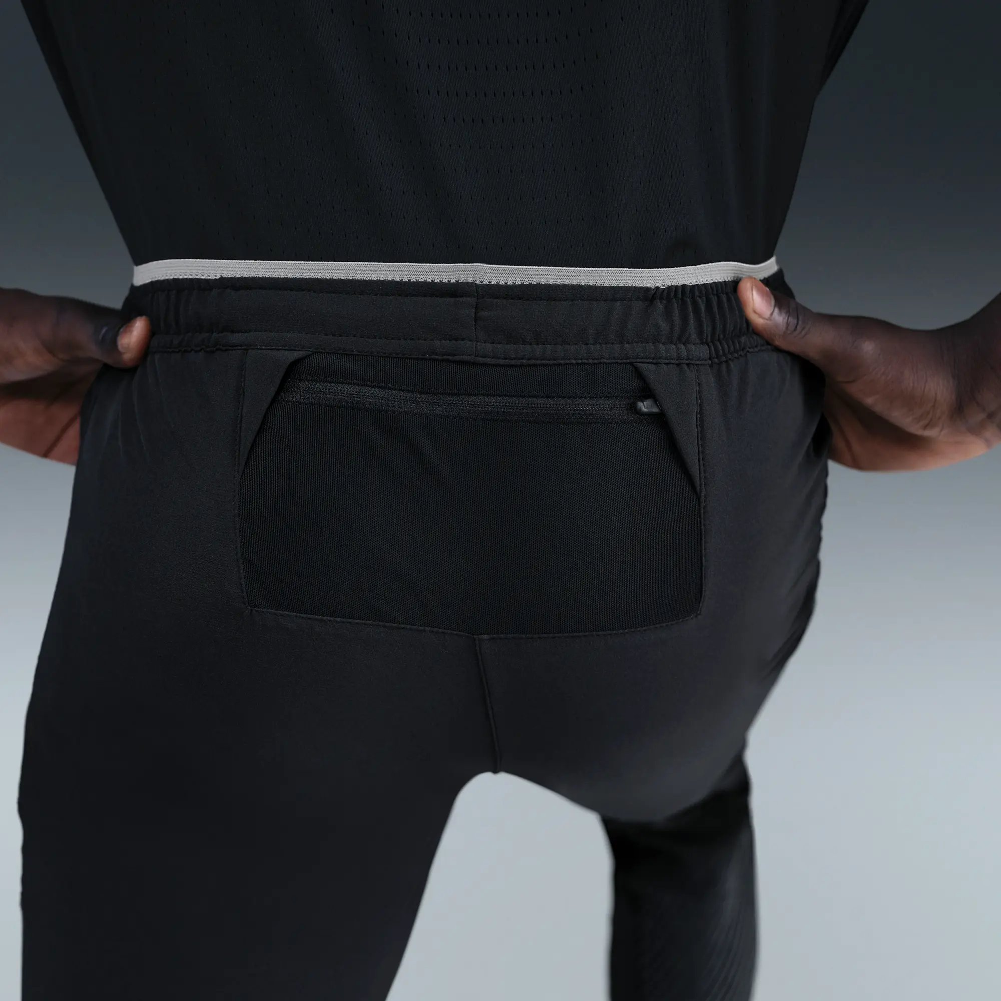 Nike Dri-FIT Running Trousers with Reflective Design Accents - Black - Sustainable Materials