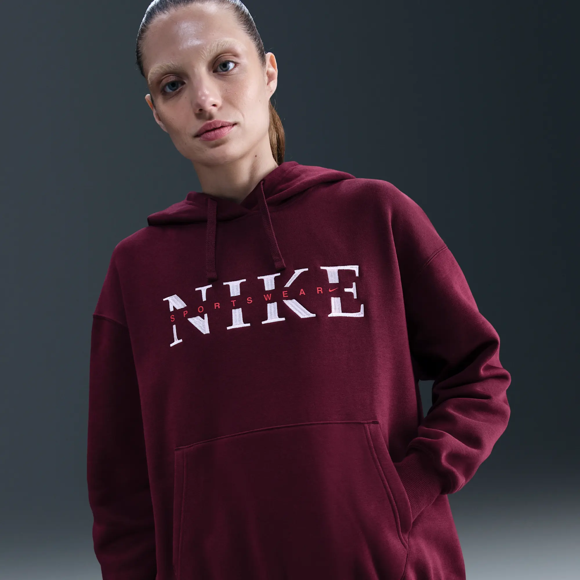 Nike Sportswear Phoenix Fleece Women's Oversized Pullover Hoodie - Red - Fleece
