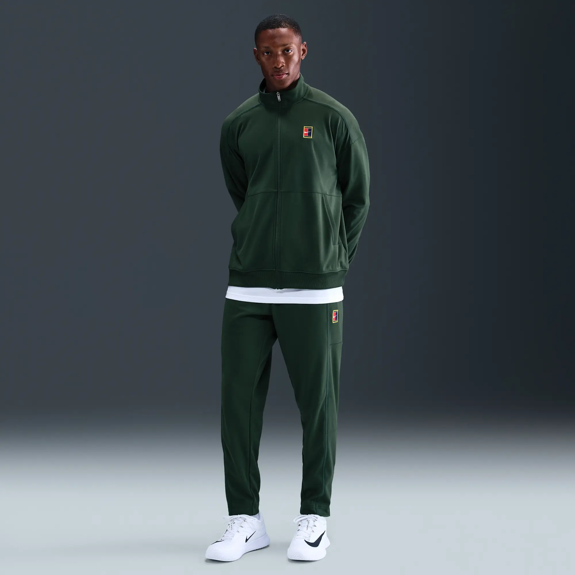 NikeCourt Heritage Men's Tennis Trousers - Green