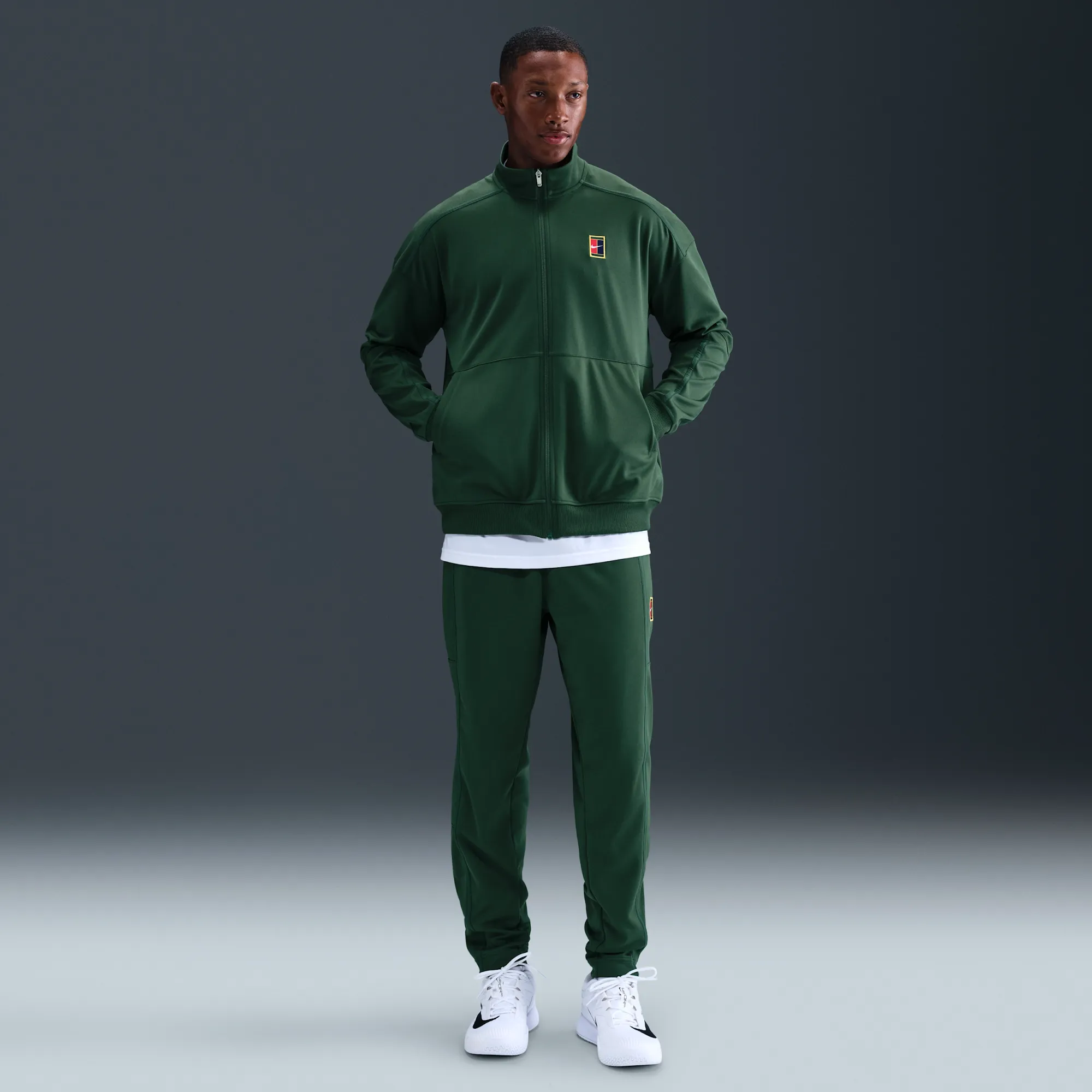 NikeCourt Heritage Men's Tennis Jacket - Green | FZ6925-323