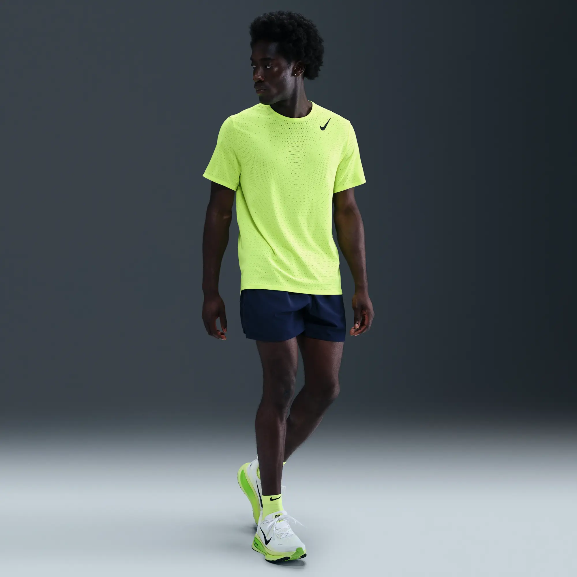 Nike AeroSwift Men's Dri-FIT ADV Short-Sleeve Running Top - Yellow - Recycled Polyester Minimum