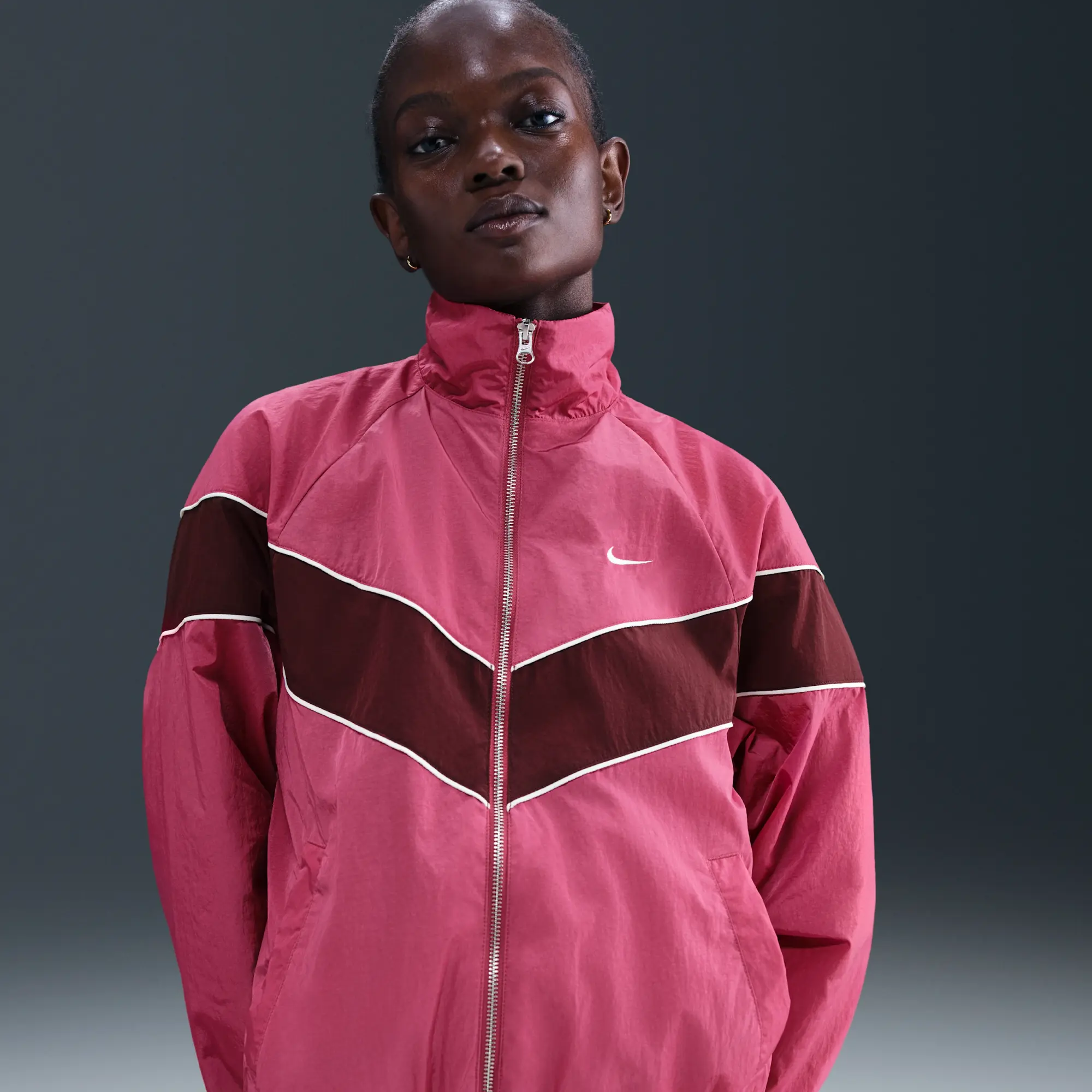 Nike Windrunner Women's Loose UV Woven Full-Zip Jacket - Purple - Recycled Fibres Minimum