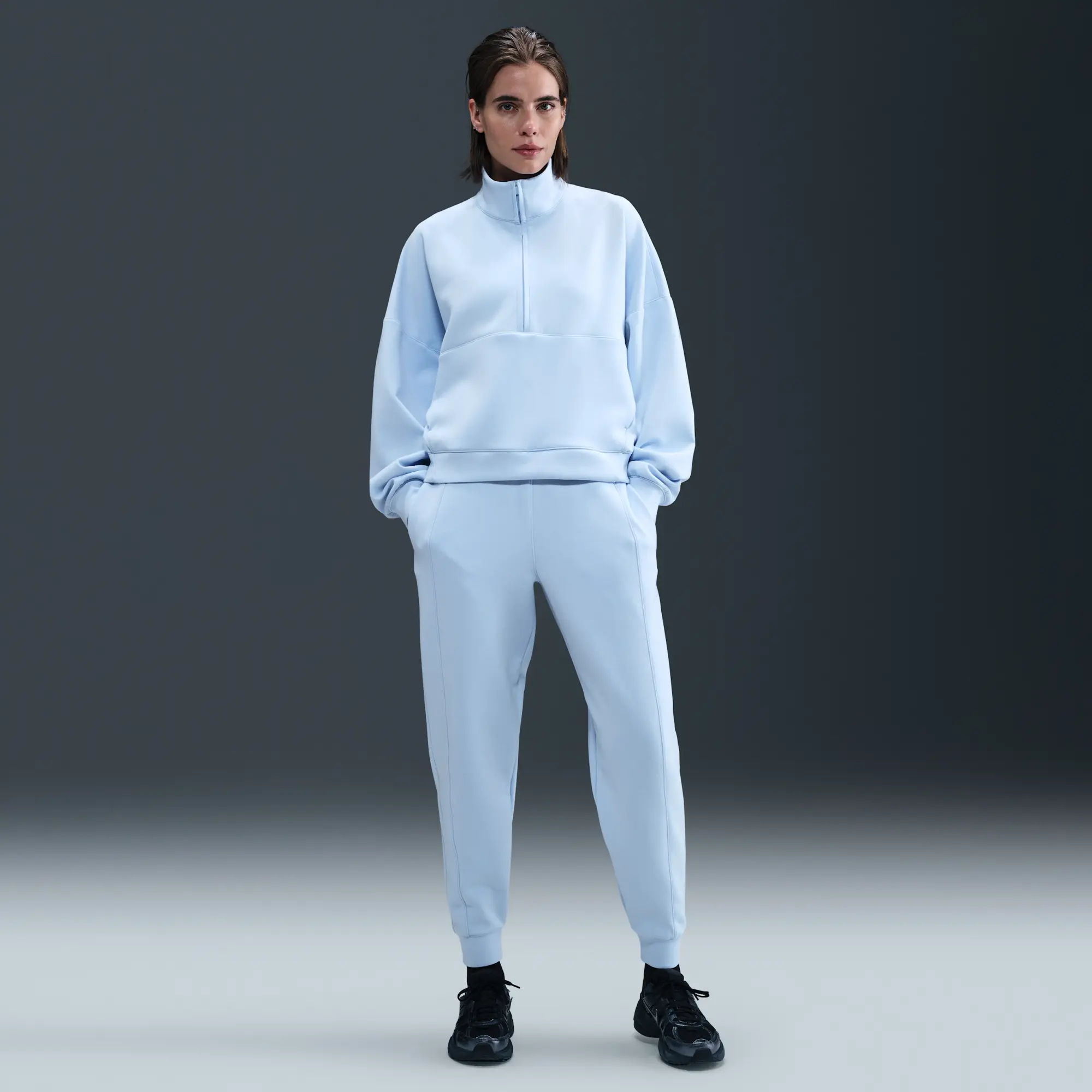 Nike 24.7 ImpossiblySoft Women's Dri-FIT Mid-Rise Joggers - Blue - Fleece