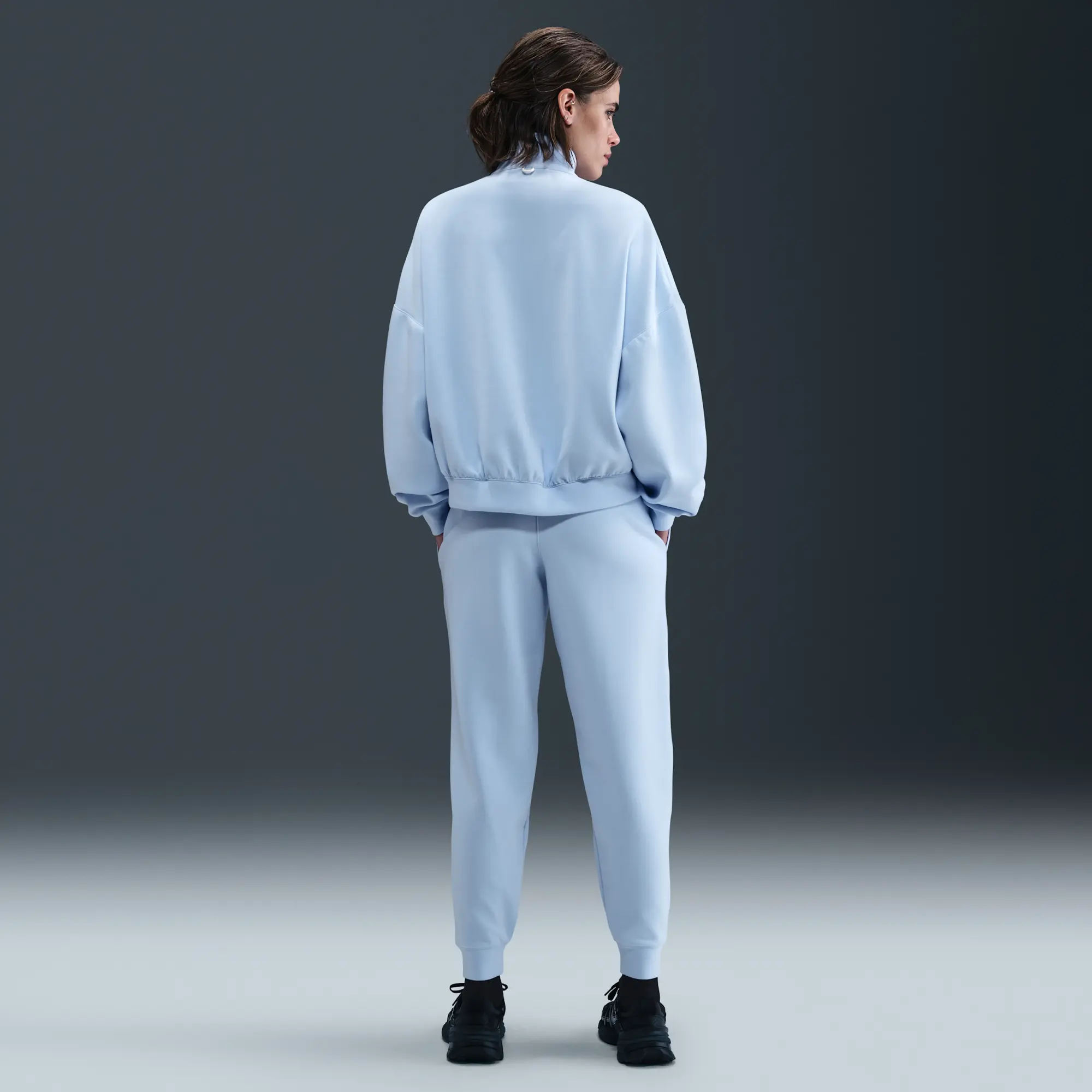 Nike 24.7 ImpossiblySoft Women's Dri-FIT Mid-Rise Joggers - Blue - Fleece