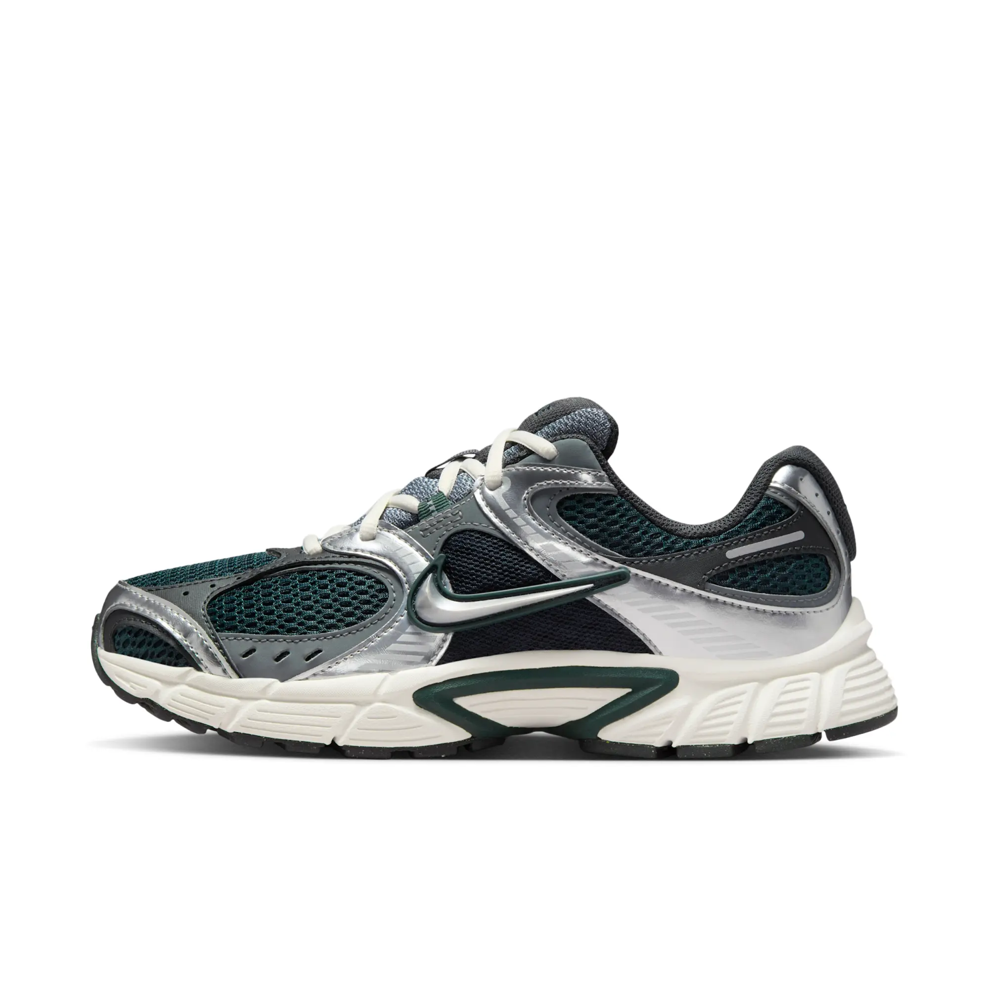 Nike V5 RNR Women's Shoes - Green - Recycled Content Minimum