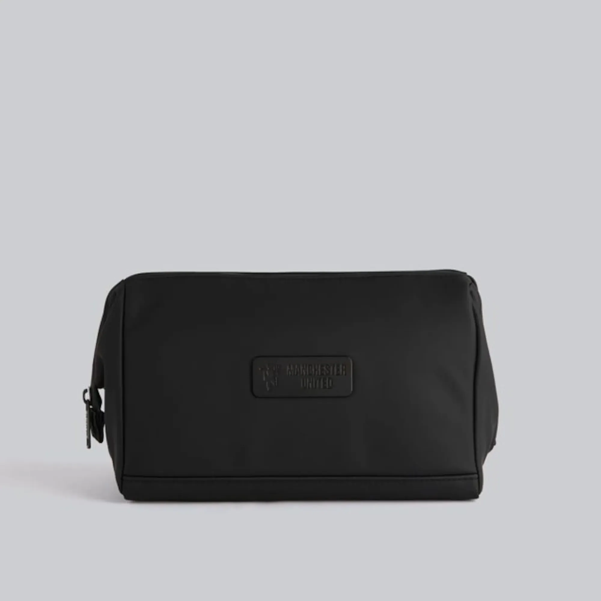 Manchester United Executive Washbag Black