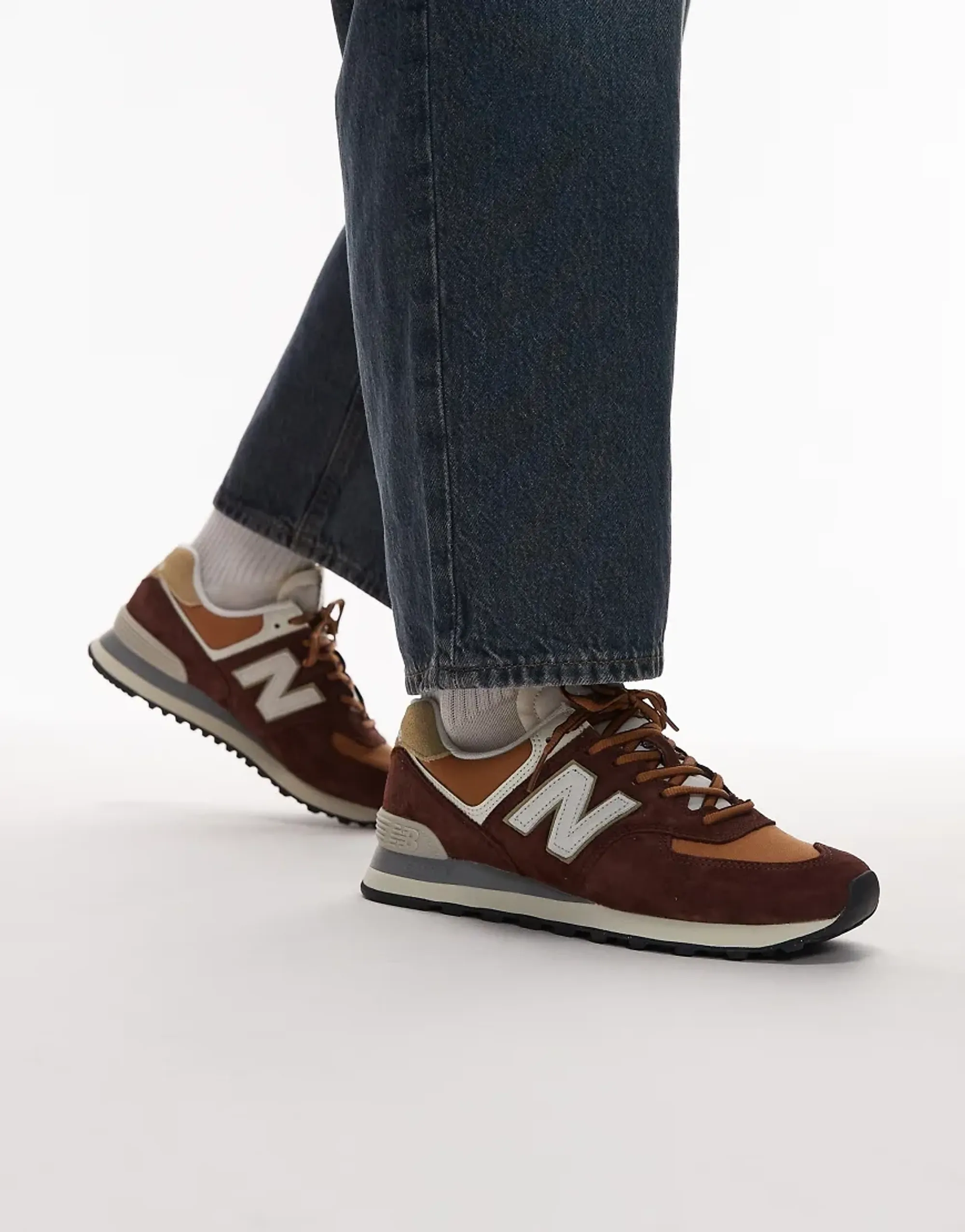 New Balance Unisex 57 in Brown Suede/Mesh