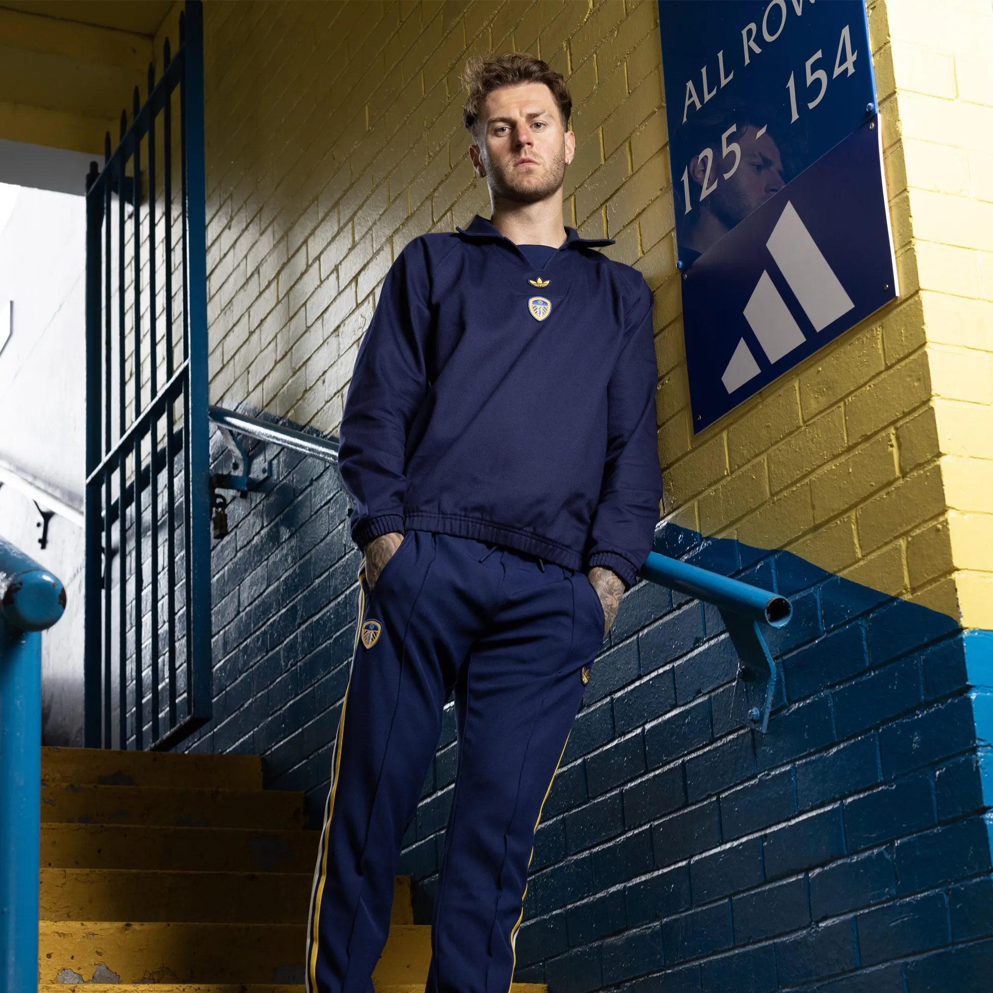 Leeds United adidas Icon Track Pants - Dark Blue