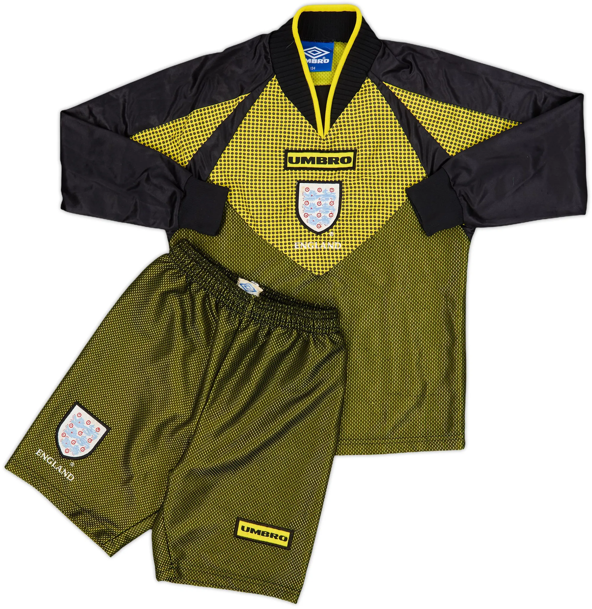 Umbro England Boys LS Goalkeeper Home Shirt 1998