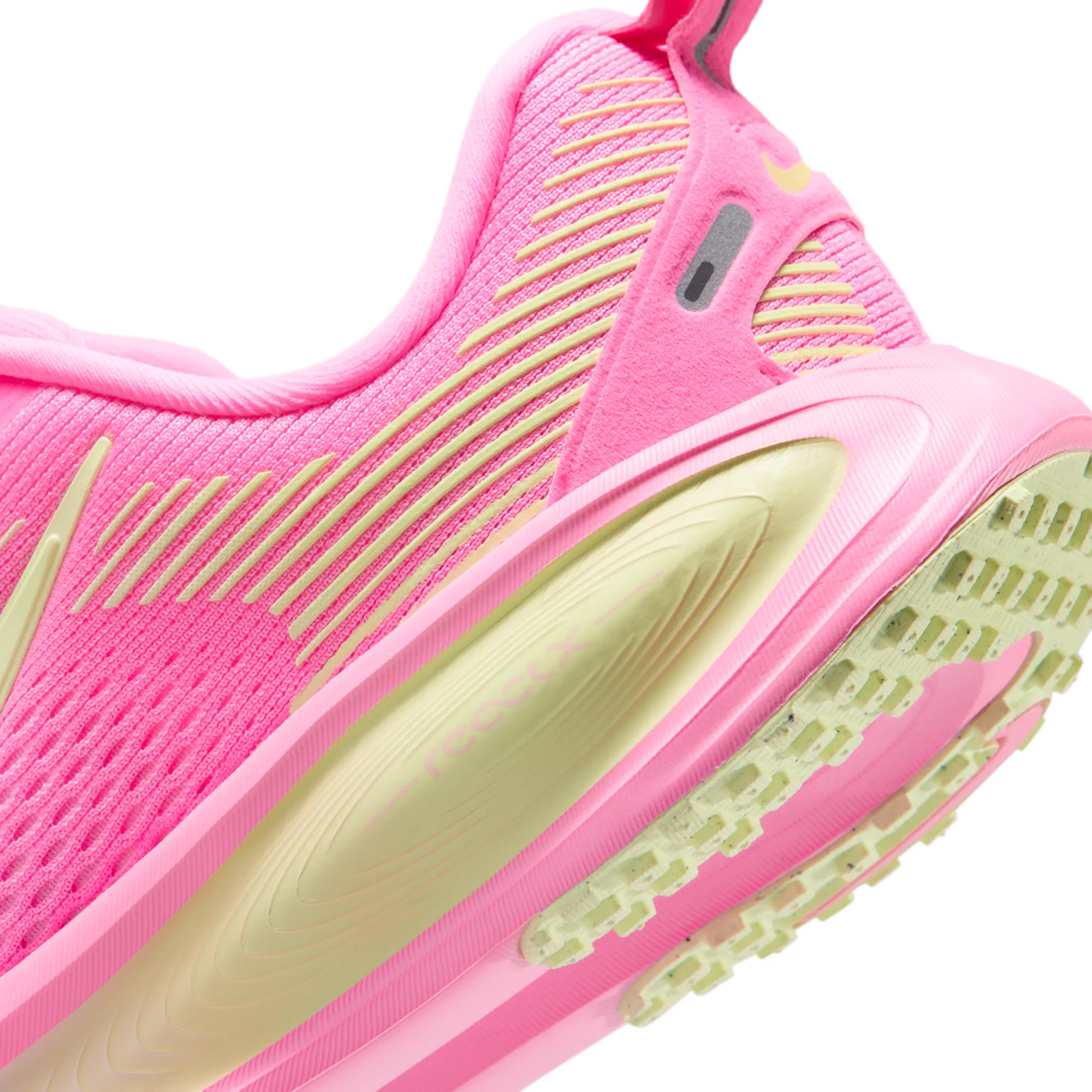 Nike Vomero 18 Older Kids' Road Running Shoes - Pink Spell
