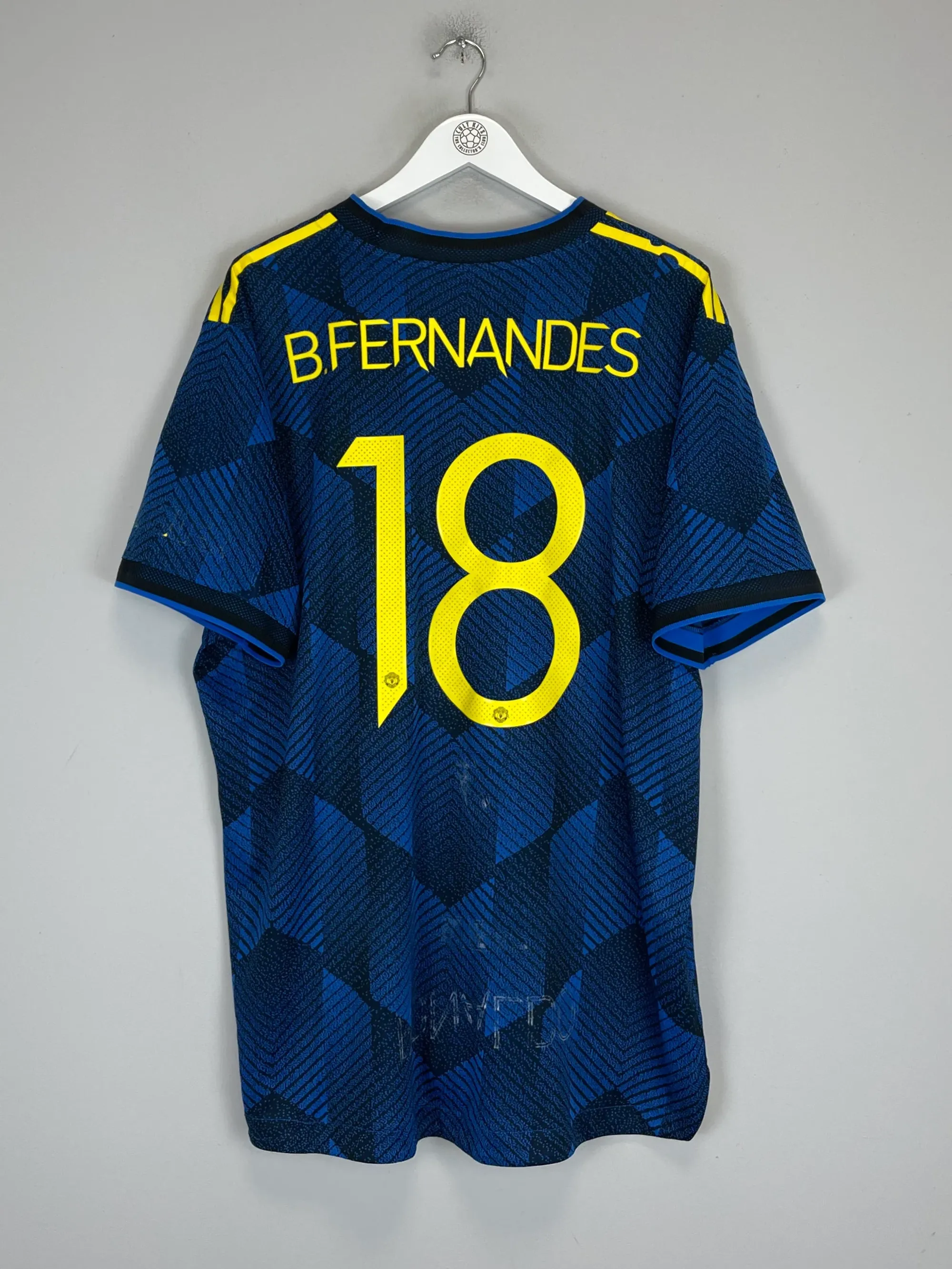 2021/22 MANCHESTER UNITED B.FERNANDES #18 *AUTHENTIC* THIRD SHIRT (XXL) ADIDAS | CULT KITS