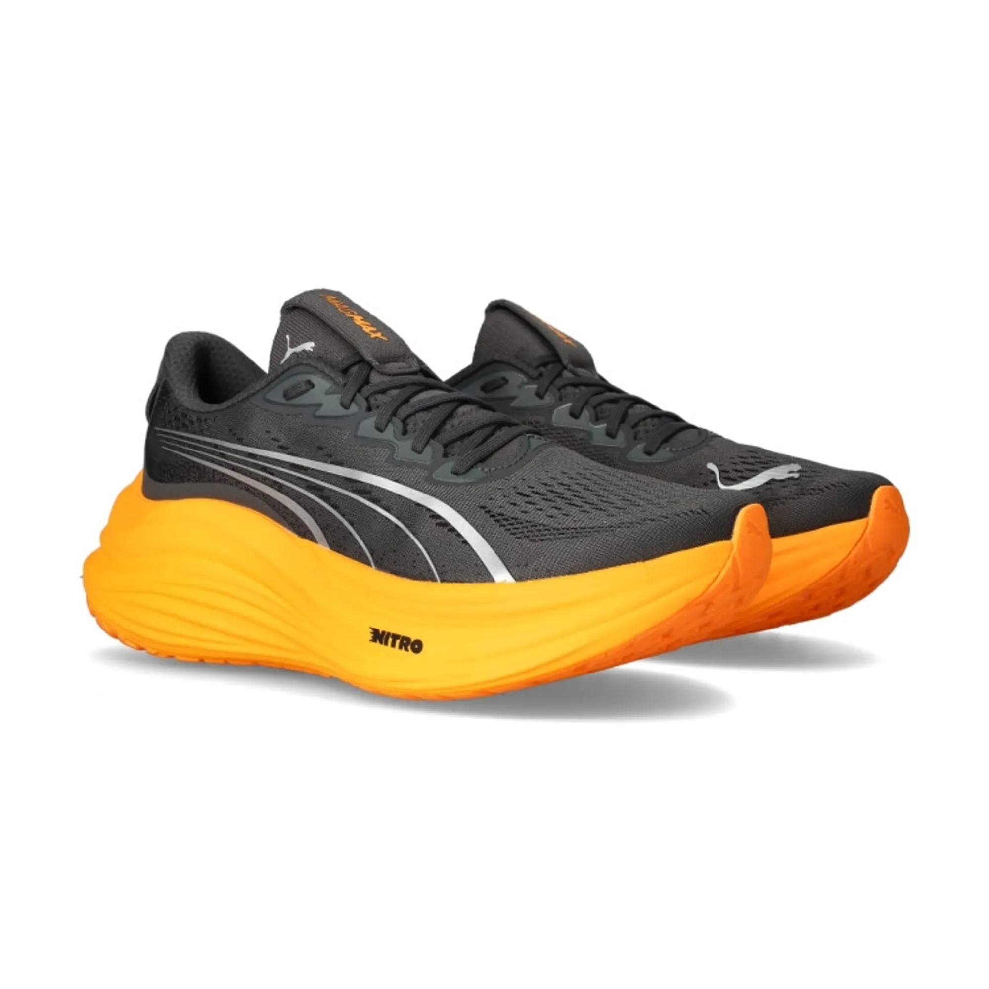 PUMA Magmax Nitroâ¢ Running Shoes Men, Dusky Grey/Heat Fire