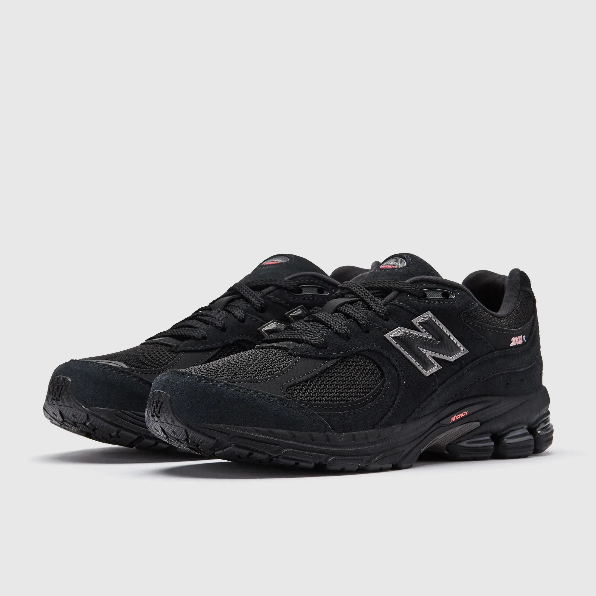 New Balance Kids' 2002 LACE in Black Leather