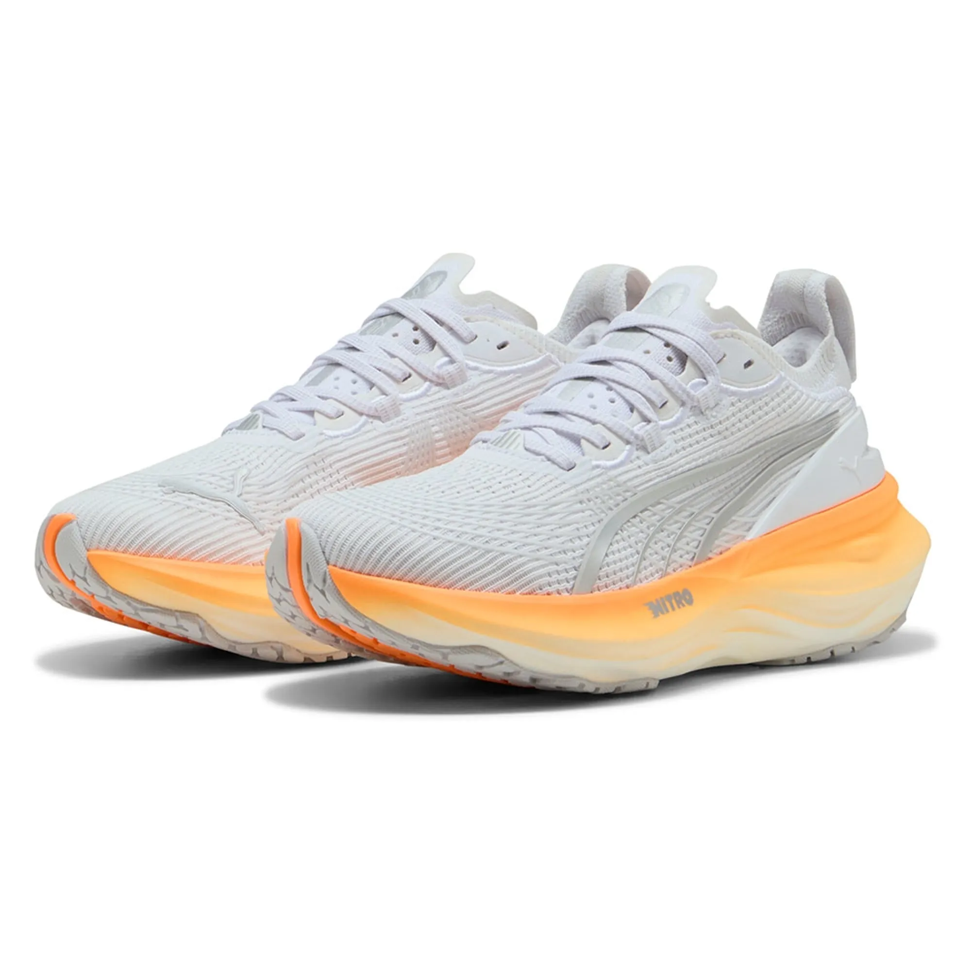 PUMA Foreverrun Nitroâ¢ 2 Running Shoes Women, White/Heat Fire