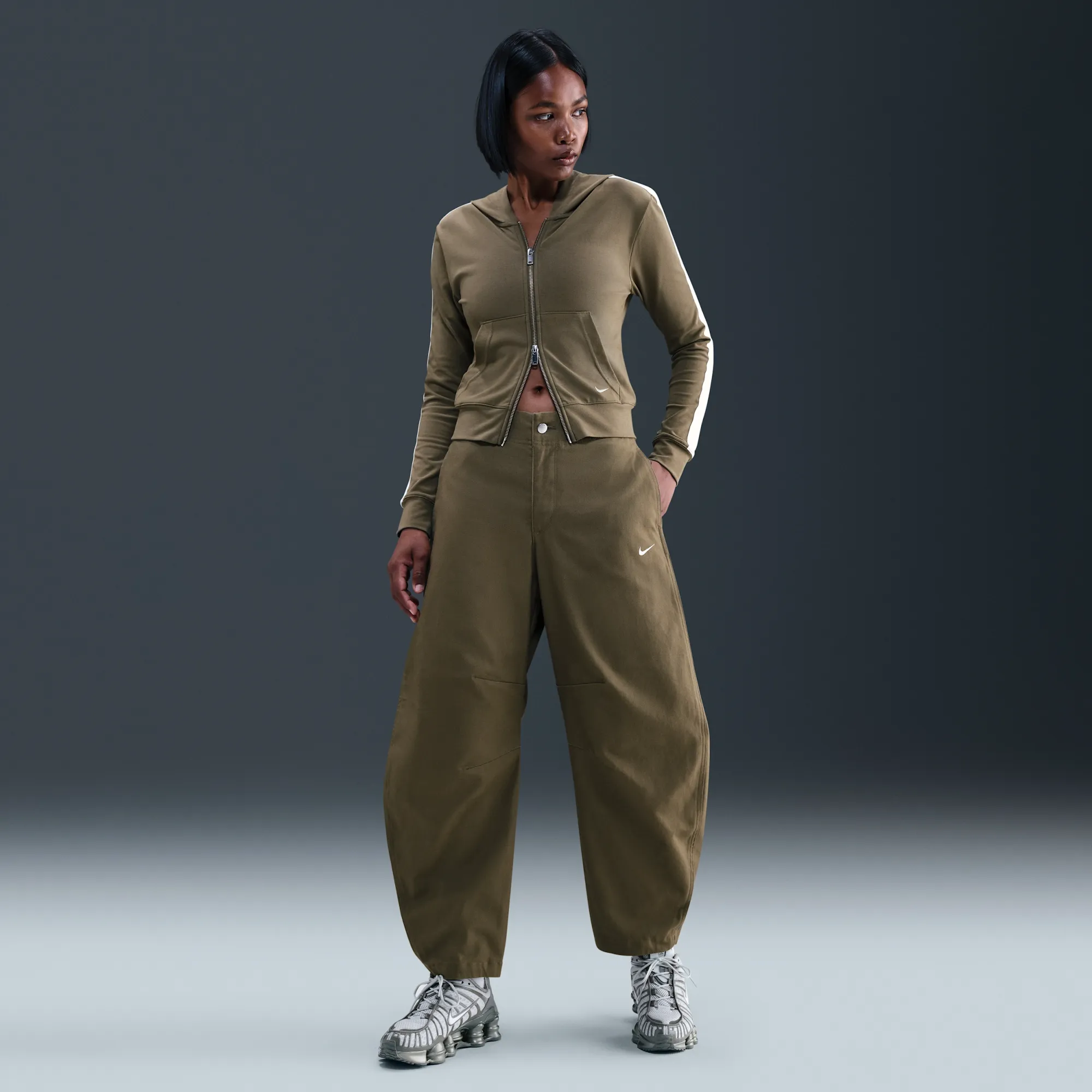 Nike Sportswear Women's Barrel Trousers - Green - Cotton