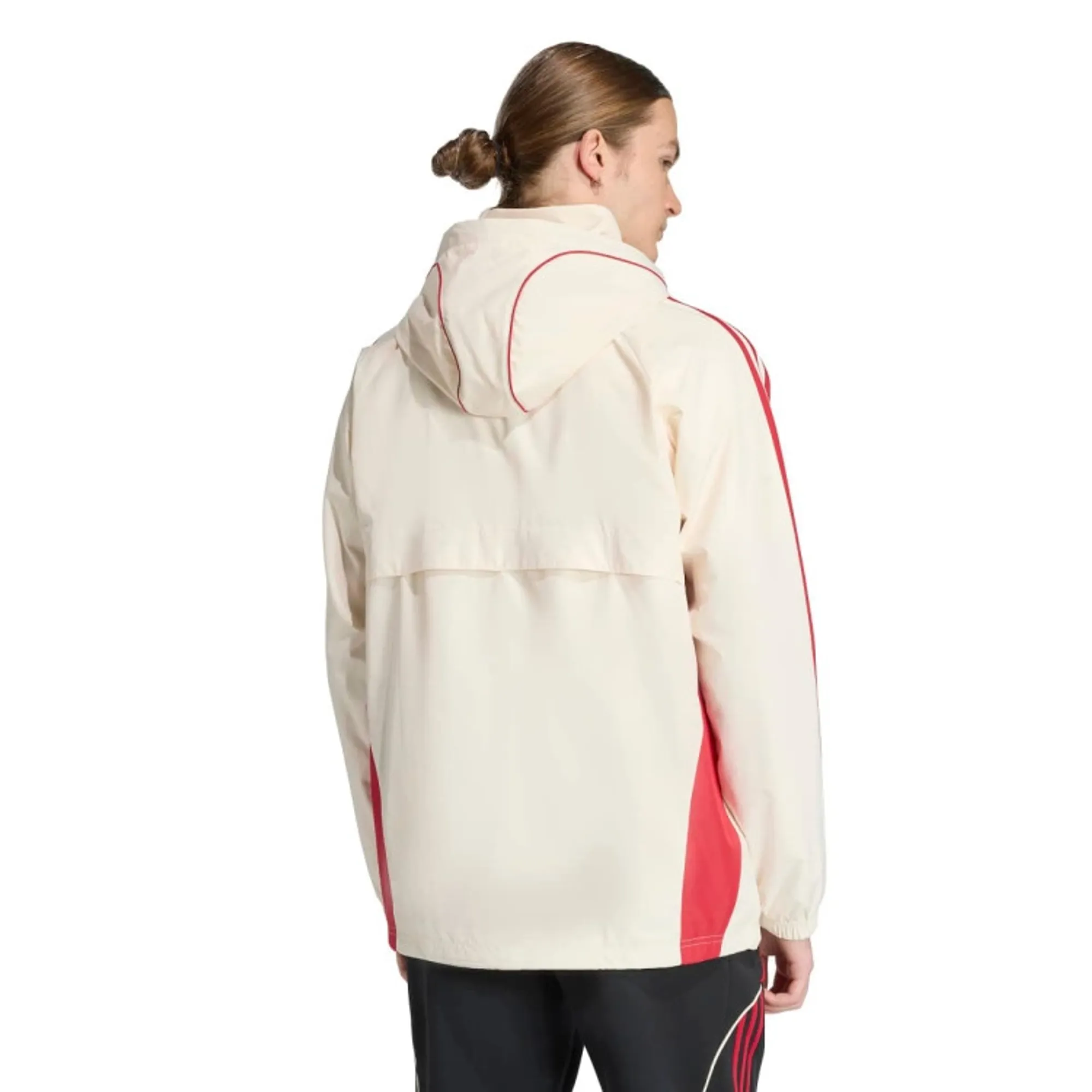 Liverpool adidas Urban Purist Windbreaker - White