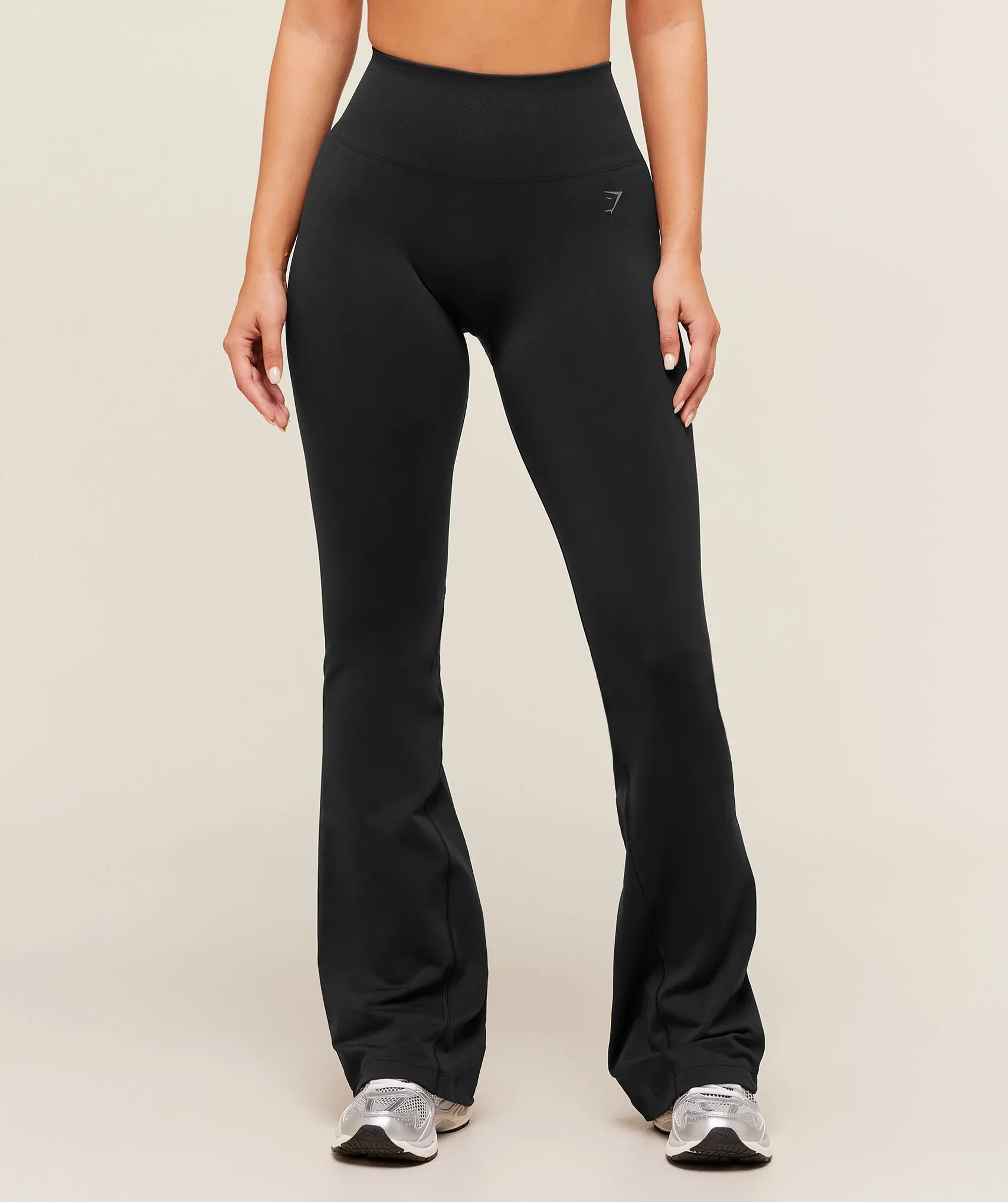 Soft Sculpt Flared Leggings - Black