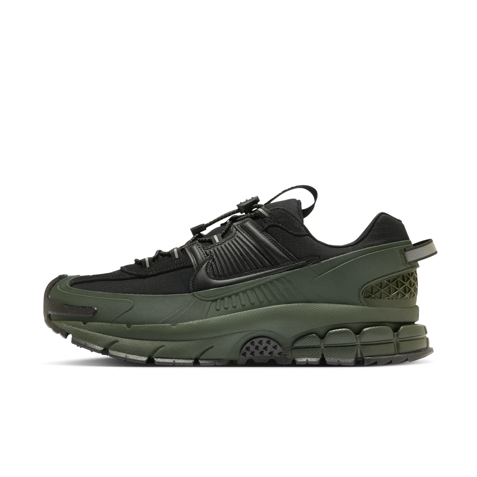 Nike Zoom Vomero Roam Men's Winterized Shoes - Green