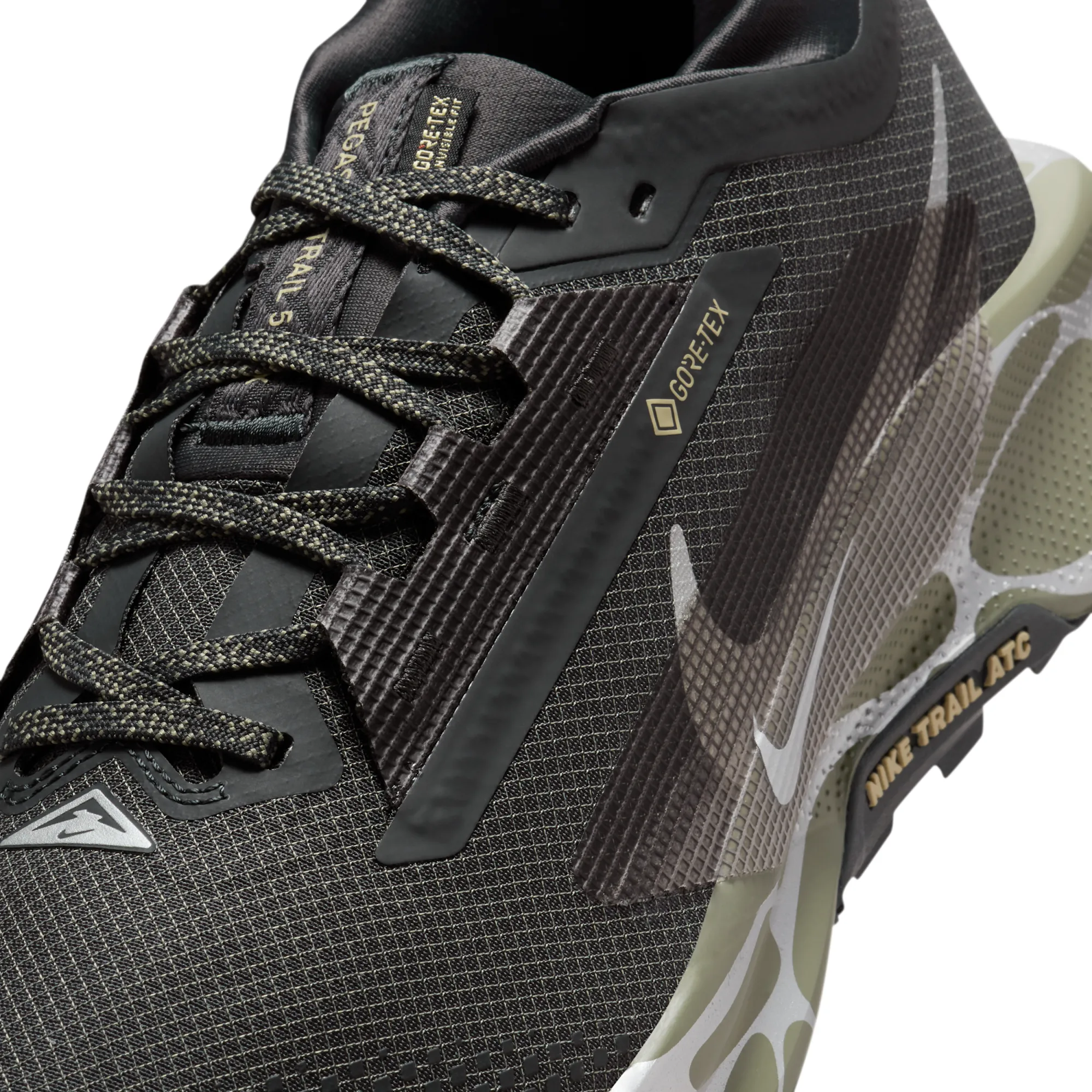 Nike Pegasus Trail 5 GORE-TEX Men's Waterproof Trail-Running Shoes