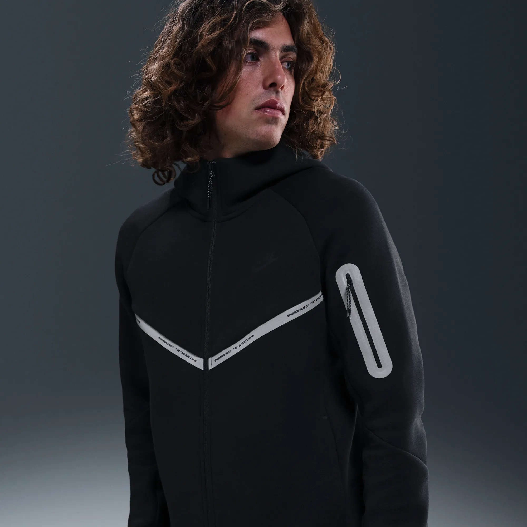 Nike Tech Full-Zip Windrunner Jacket with Reflective Design Accents - Black - Fleece