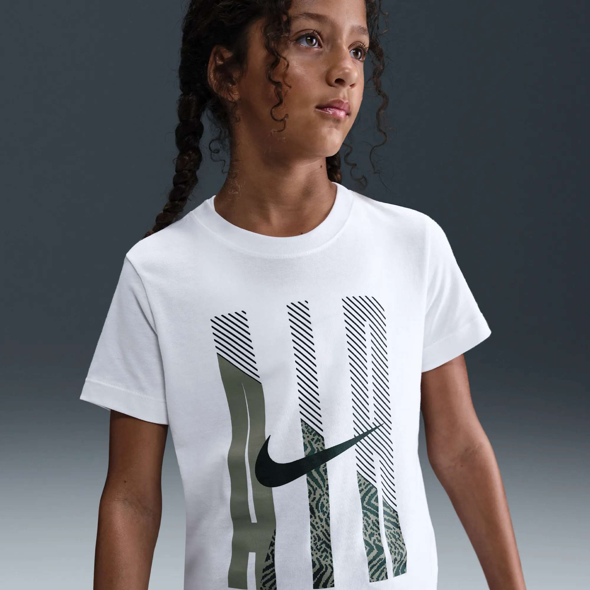 Nike Sportswear Older Kids' T-Shirt - White - Cotton