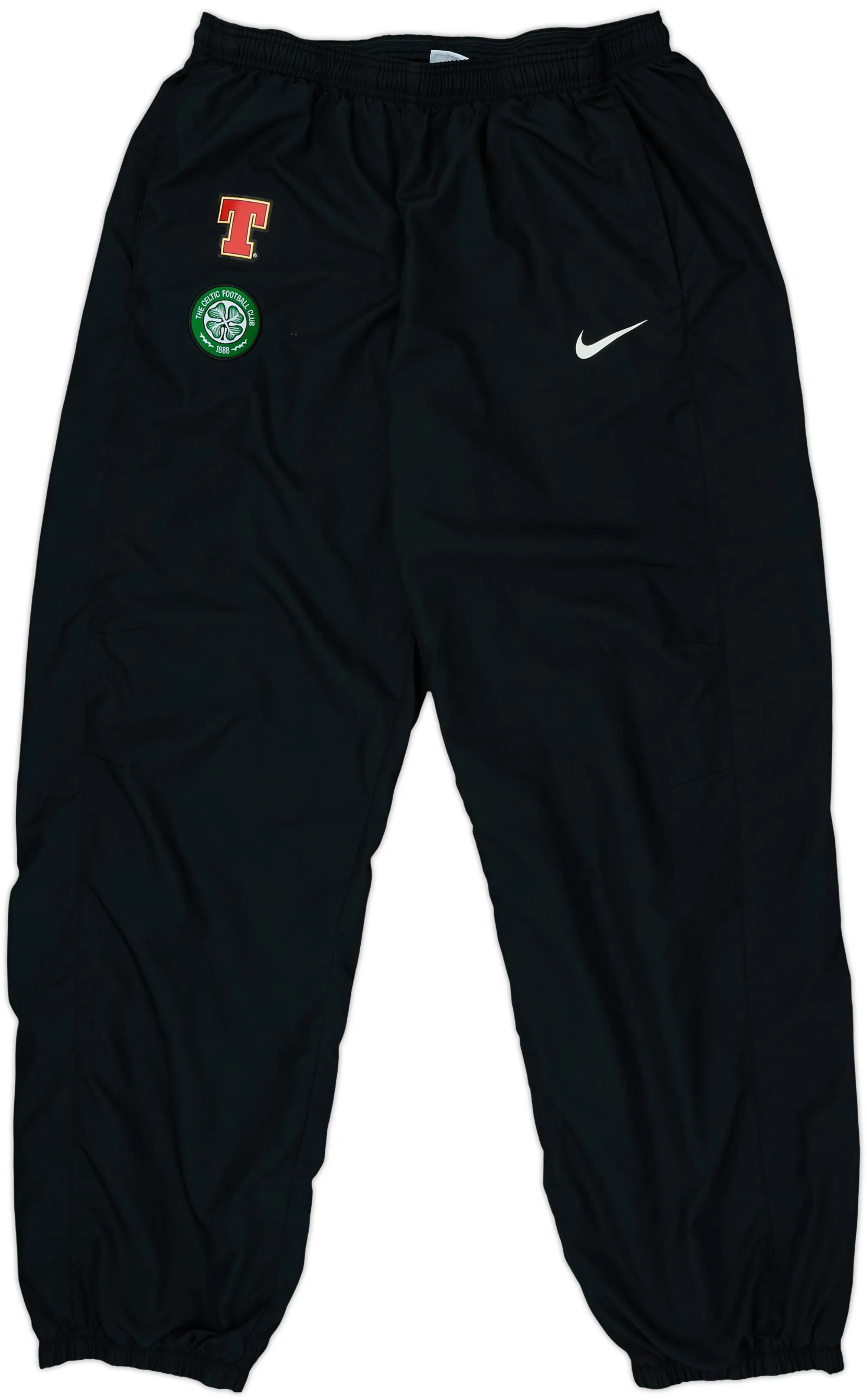 Nike Celtic Mens Home Shorts 2011/12
