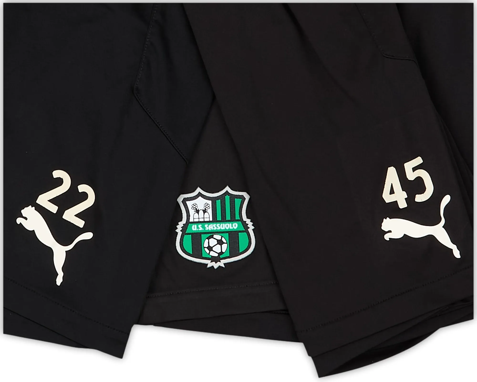2021-22 Sassuolo Player Issue Puma Training Shorts # - 7/10 - (L)