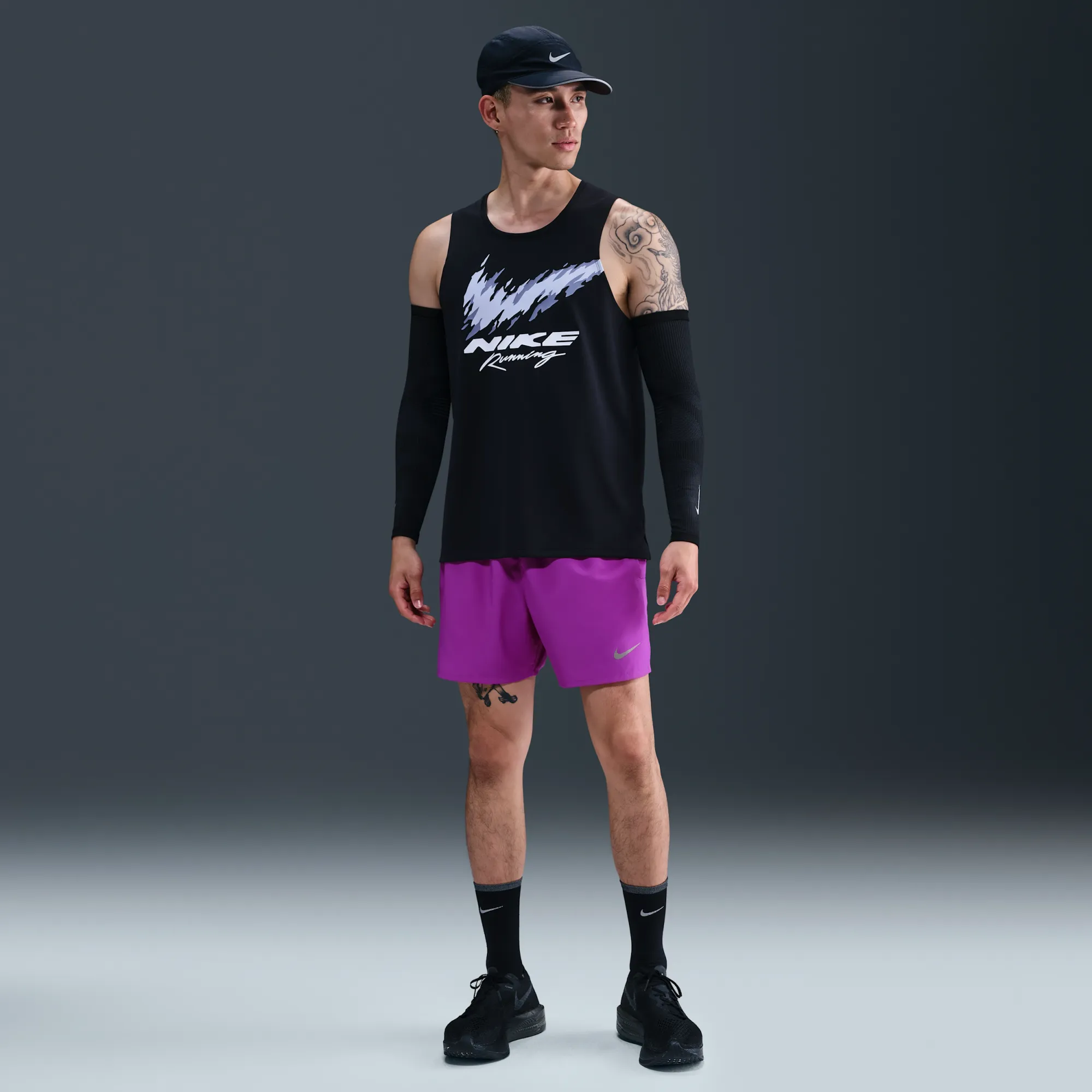 Nike Challenger Men's Dri-FIT 13cm (approx.) Brief-lined Running Shorts - Purple - Polyester