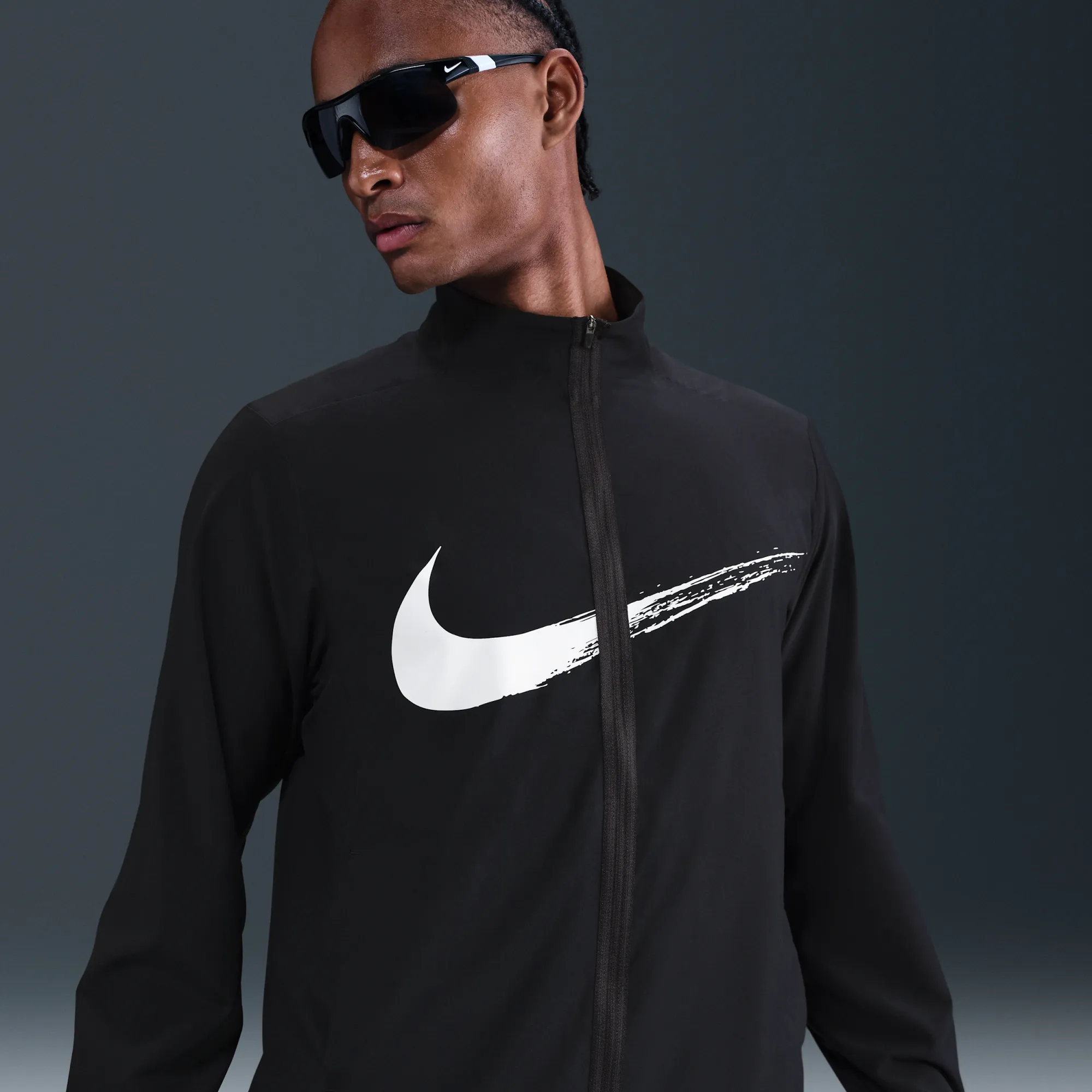 Nike Form Men's Dri-FIT Versatile Jacket - Black - Polyester