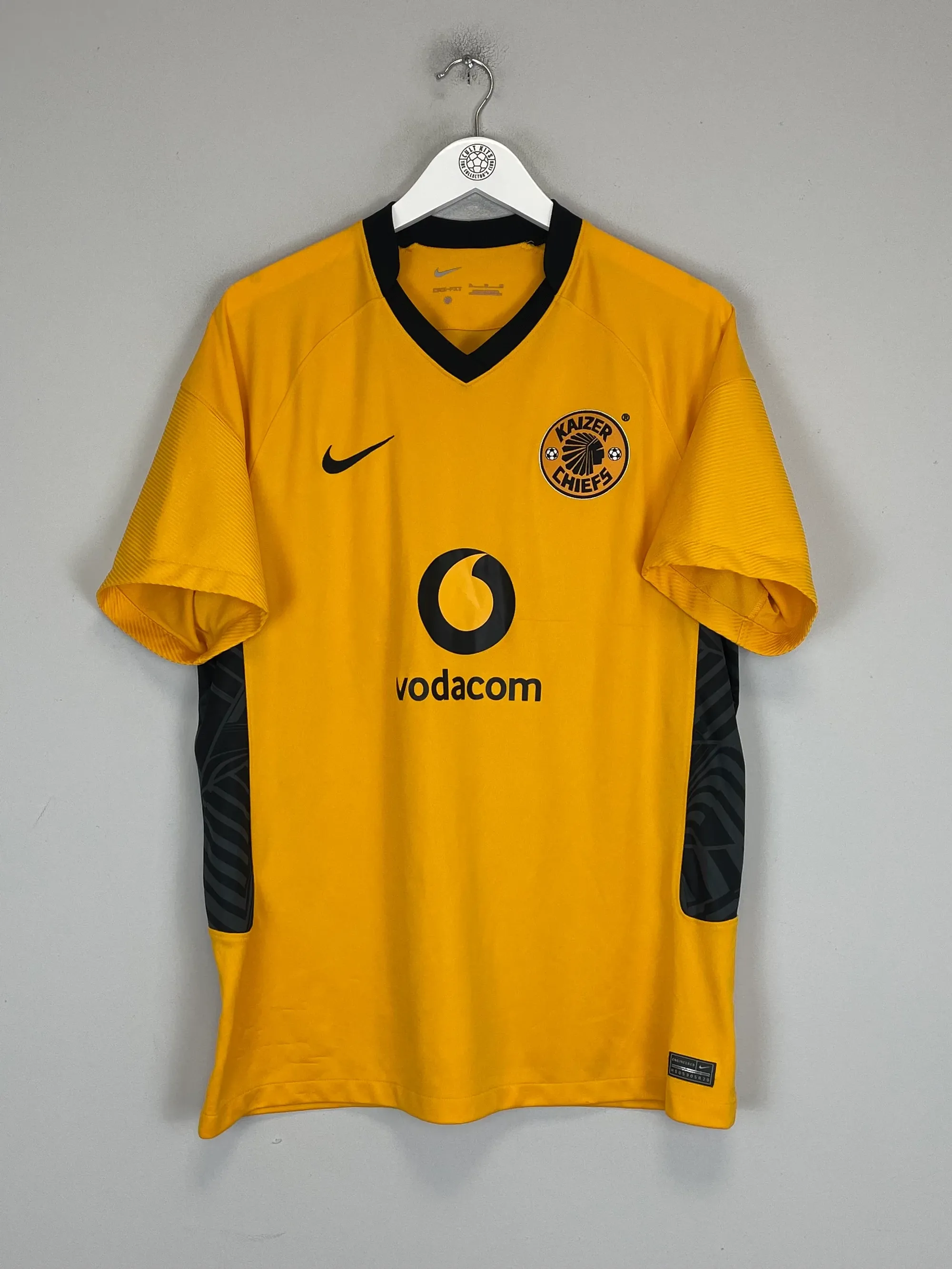 2021/22 KAIZER CHIEFS HOME SHIRT (XL) NIKE | CULT KITS