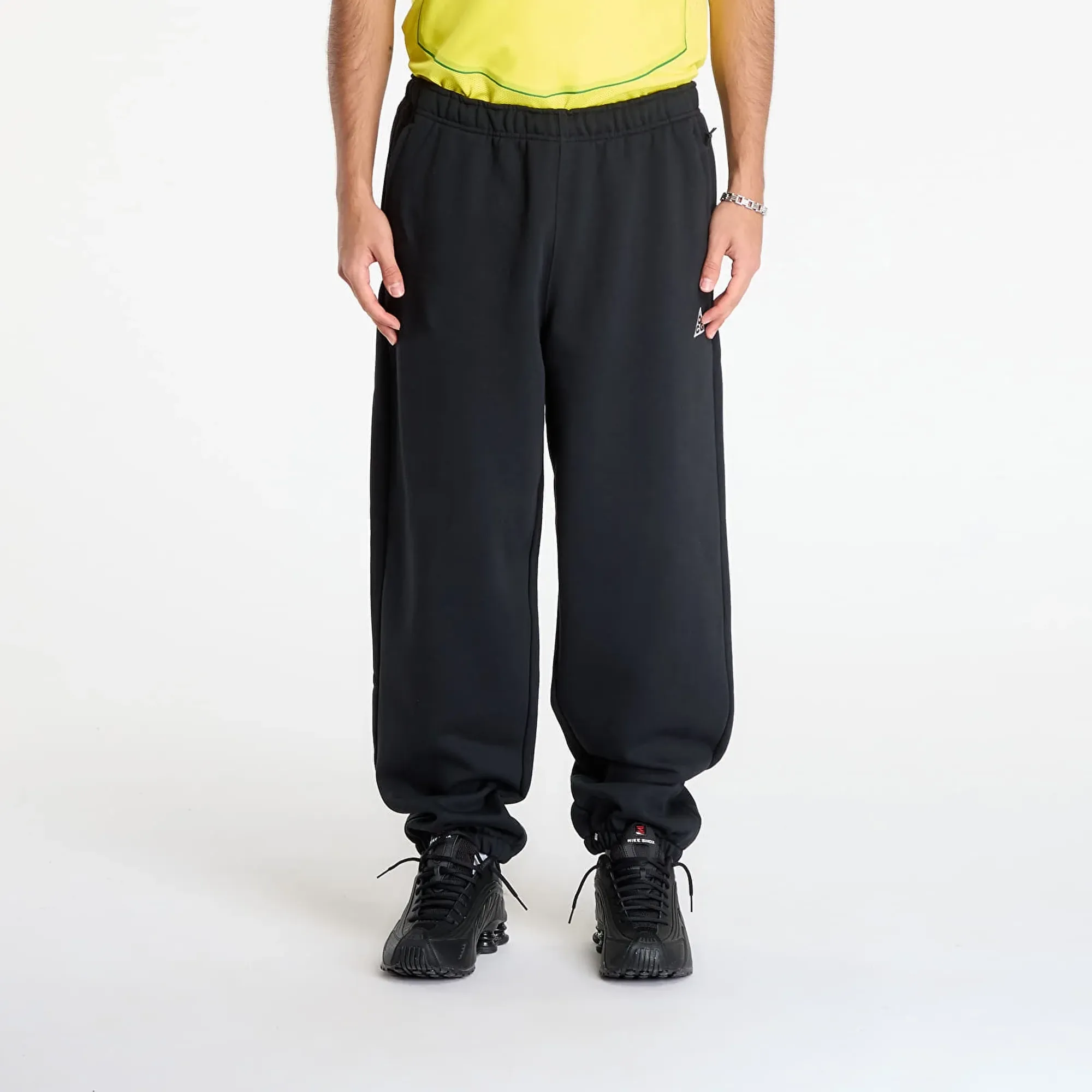Nike ACG Tuff Fleece Joggers - Black - Mens