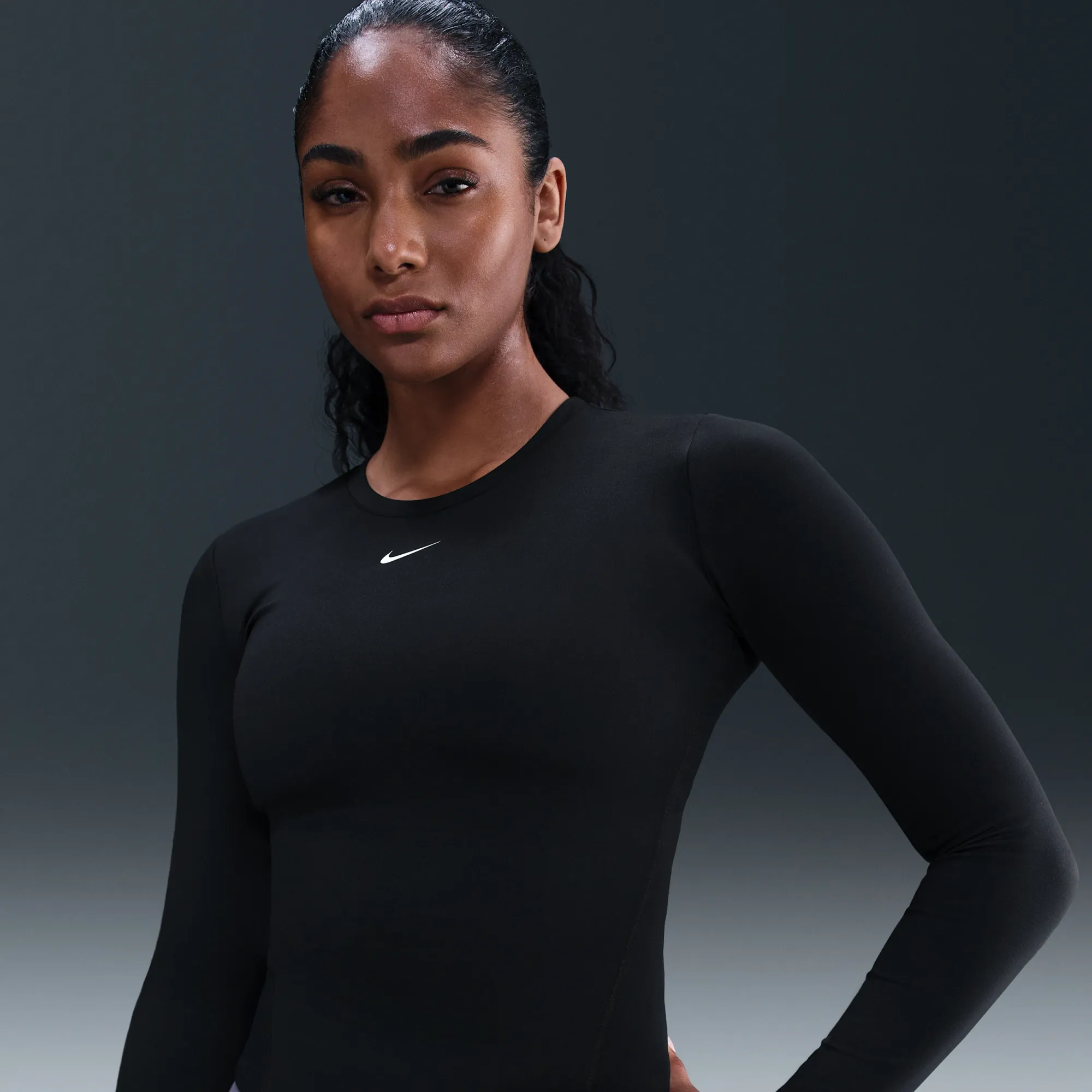 Nike One Fitted Women's Dri-FIT Long-Sleeve Top - Black - Polyester