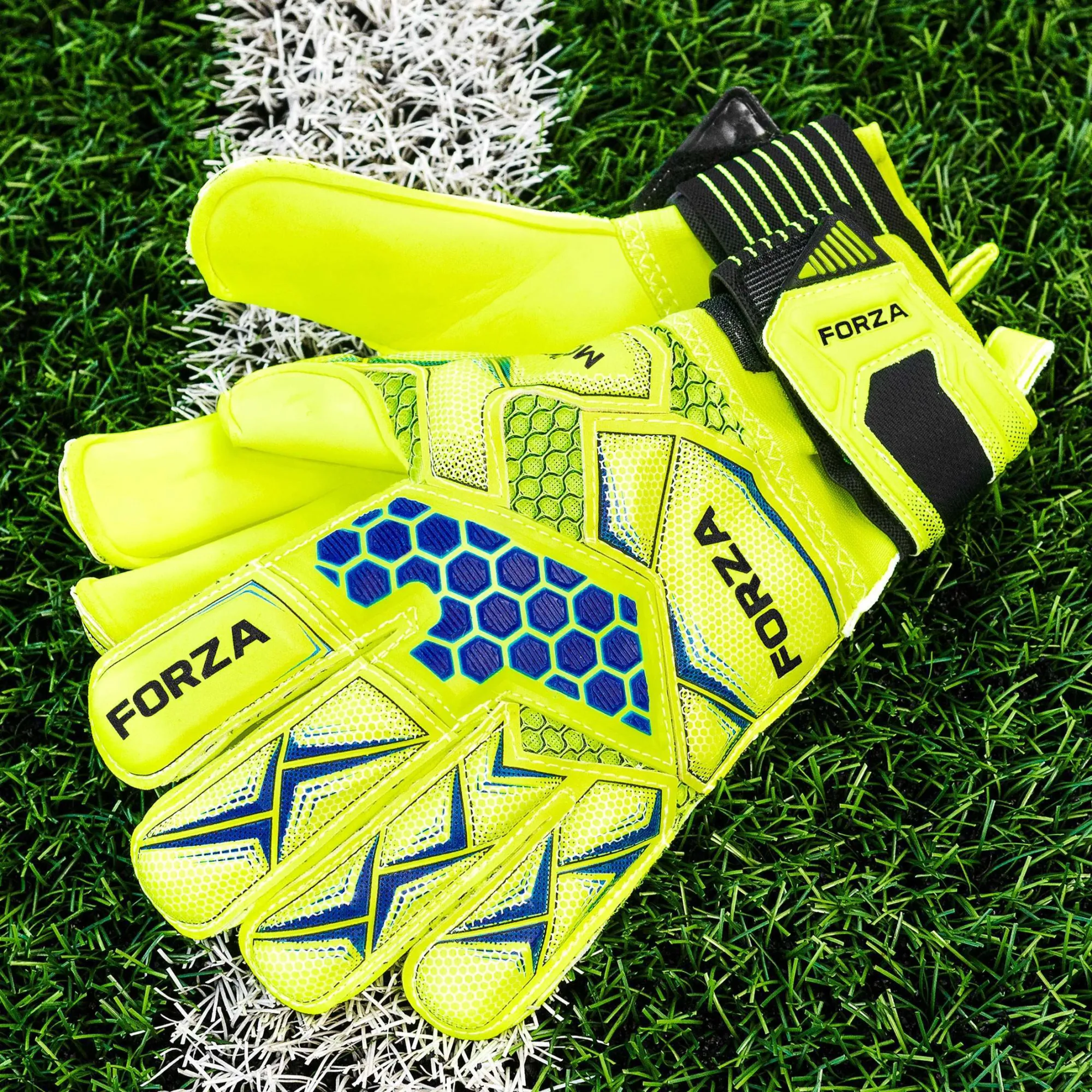 FORZA Mondo Goalkeeper Gloves