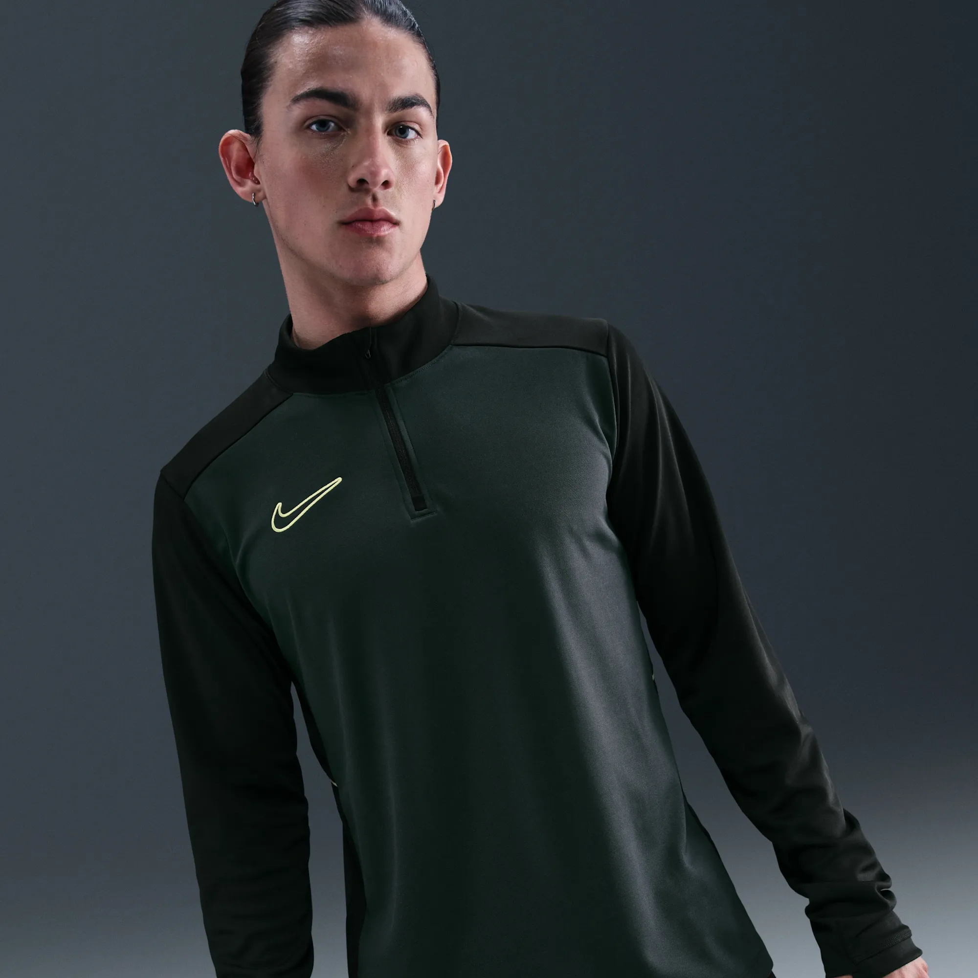 Nike Academy Men's Dri-FIT Football Drill Top - Green - Polyester