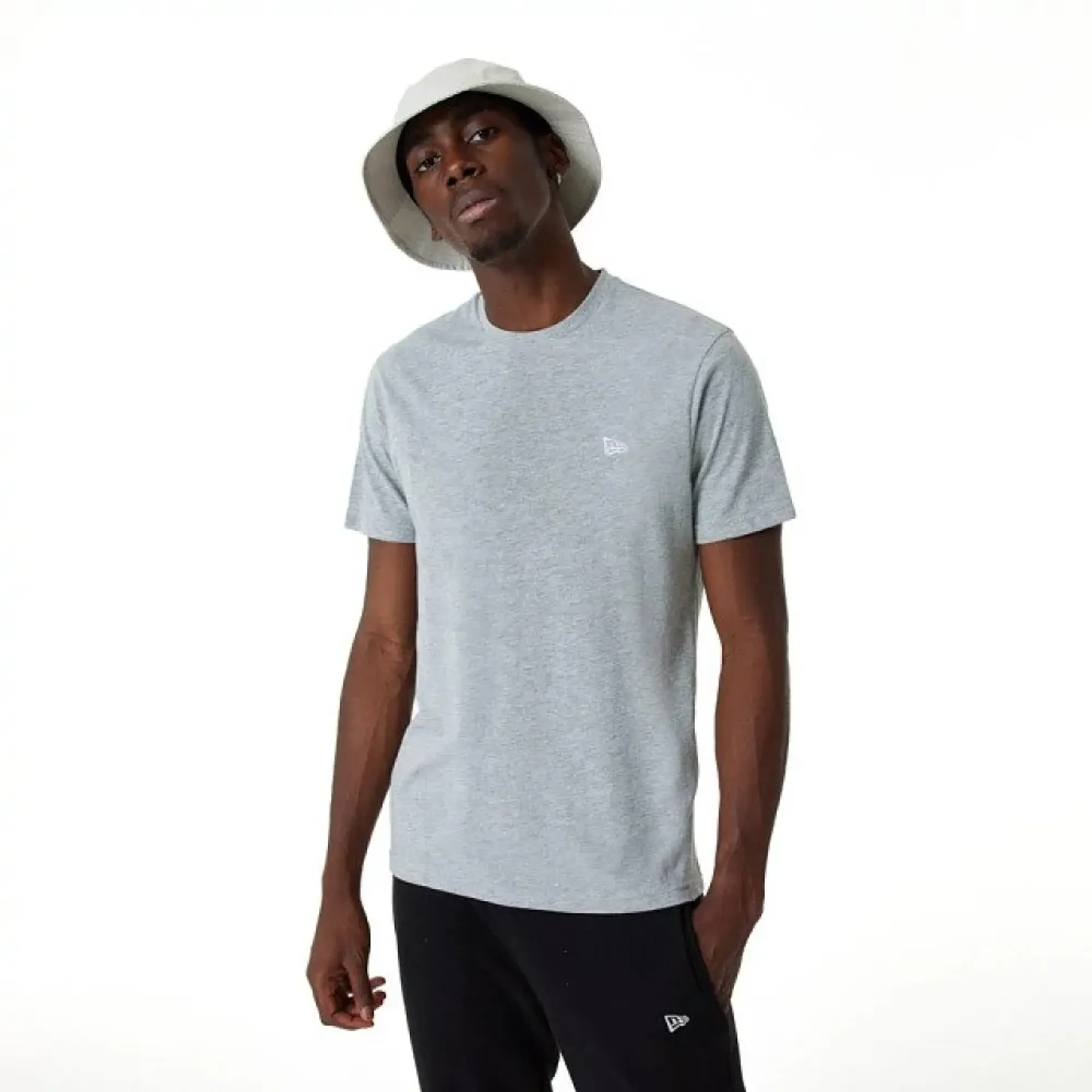New Era Cap New Era Essentials Short Sleeve T-shirt