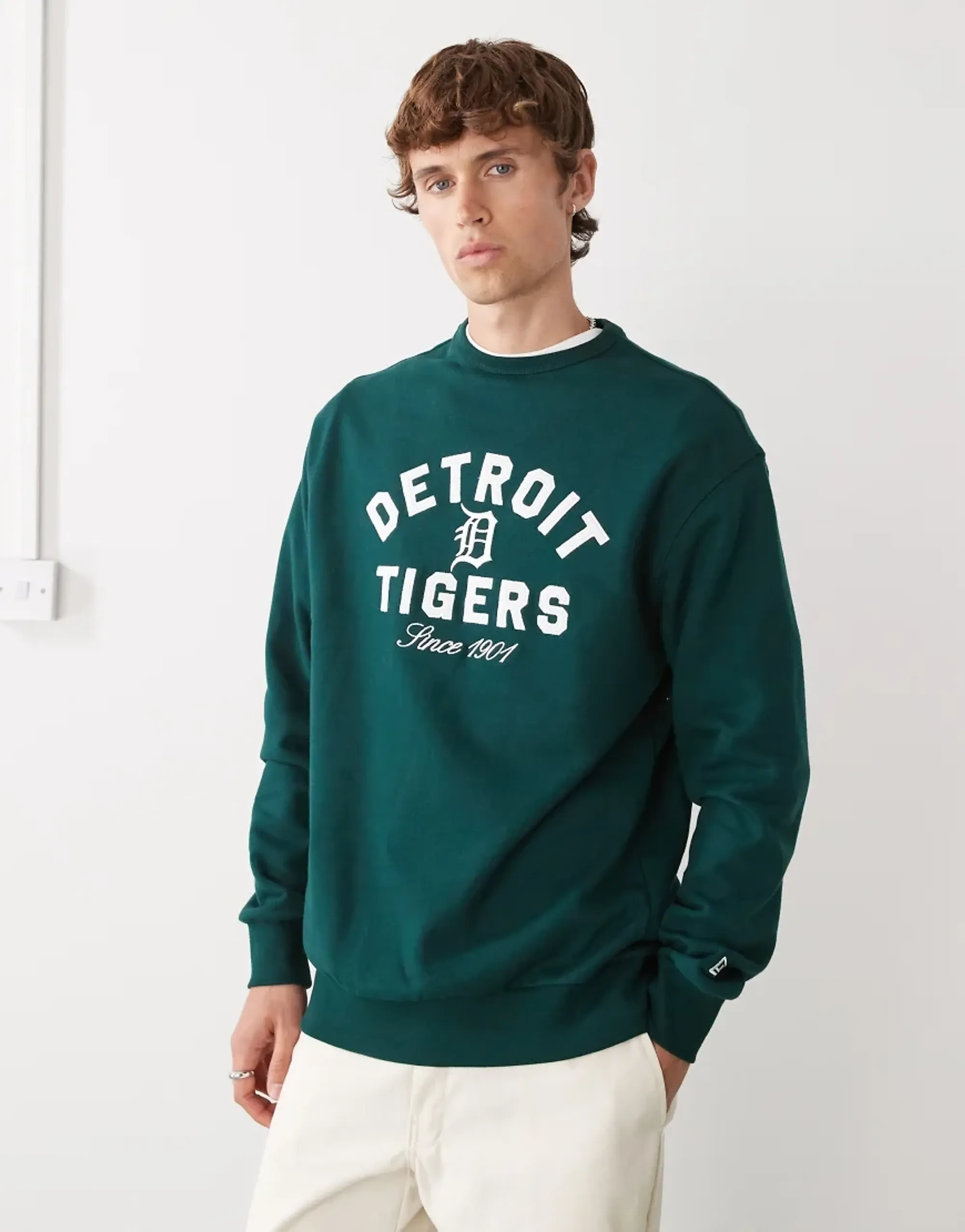 New Era Cap New Era Detroit Tigers Oversized Sweatshirt In Green