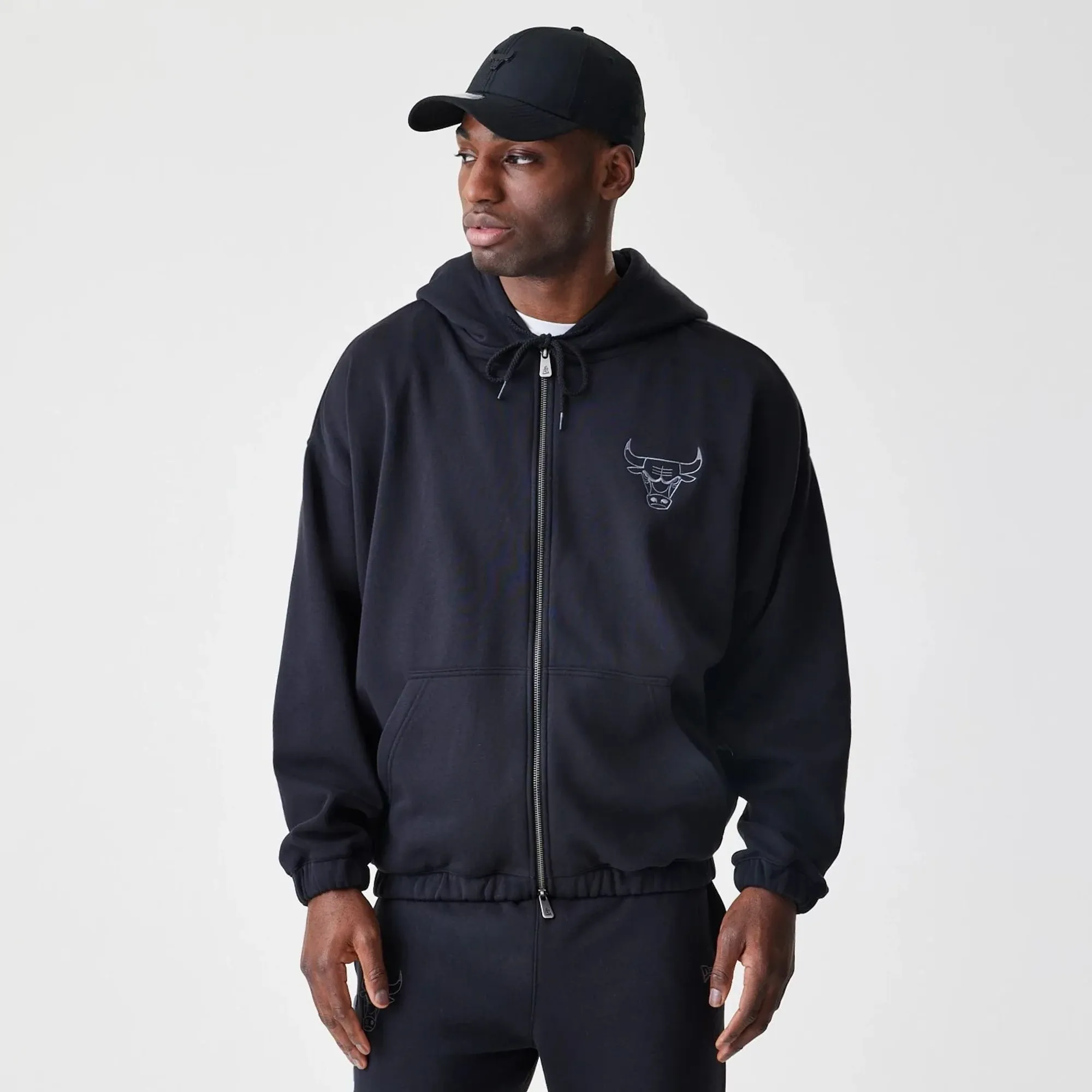 Chicago Bulls NBA Linear Black Oversized Full Zip Hoodie New Era Cap adult unisex