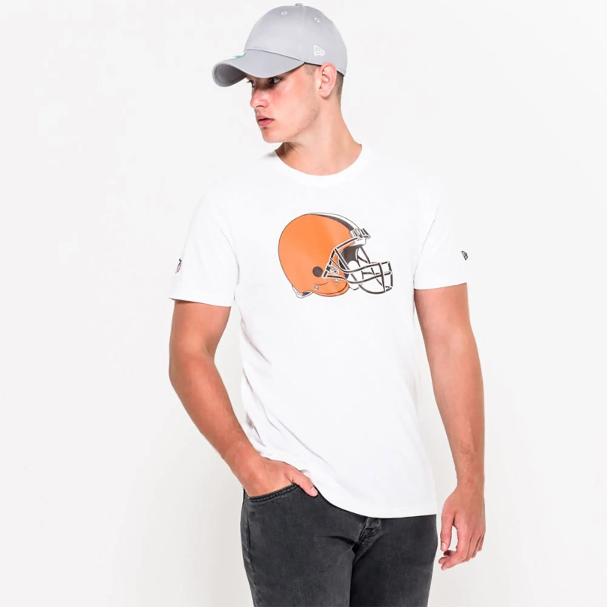 Cleveland Browns NFL White T-Shirt New Era Cap adult unisex