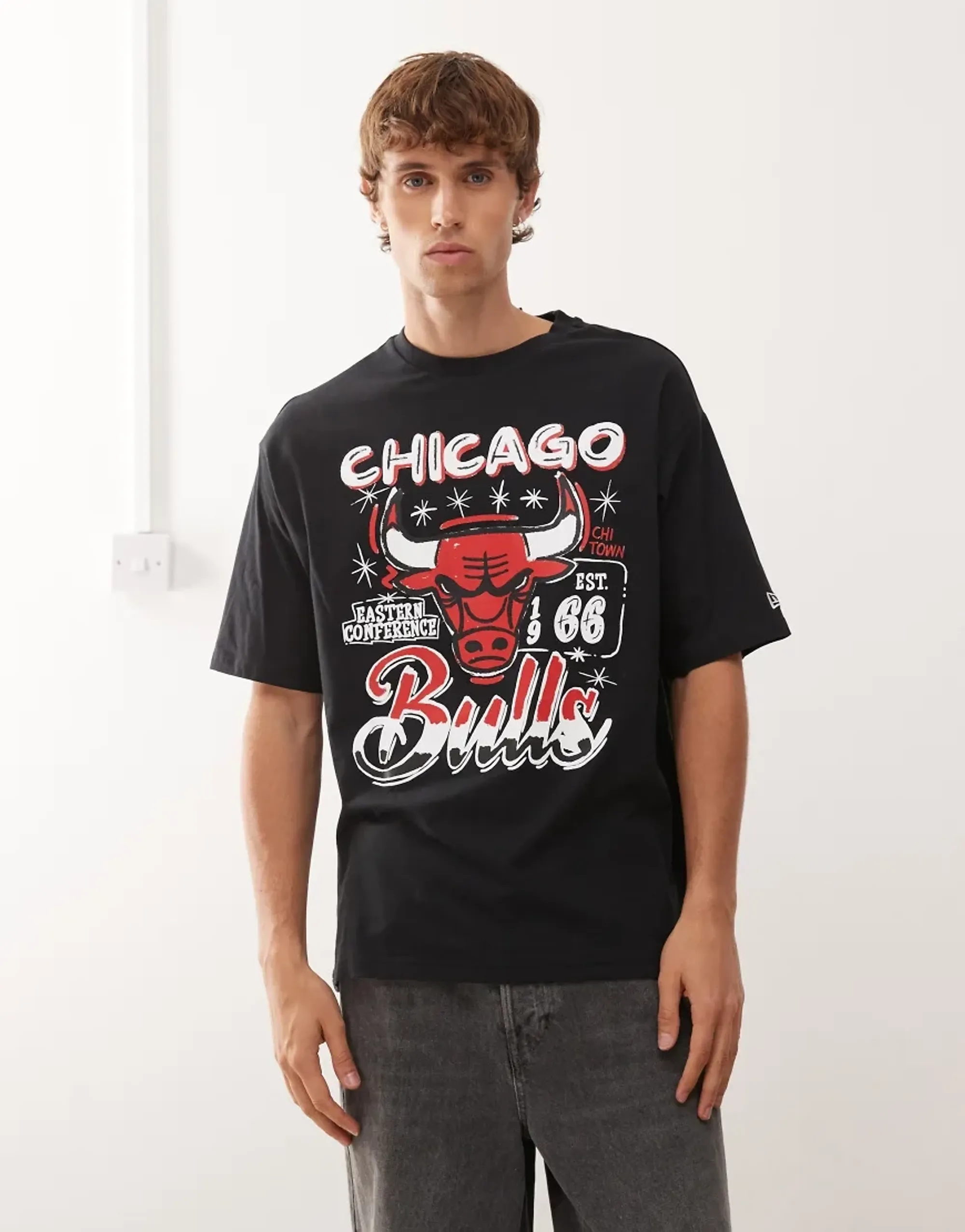 New Era Cap New Era Chicago Bulls Oversized T-Shirt In Black